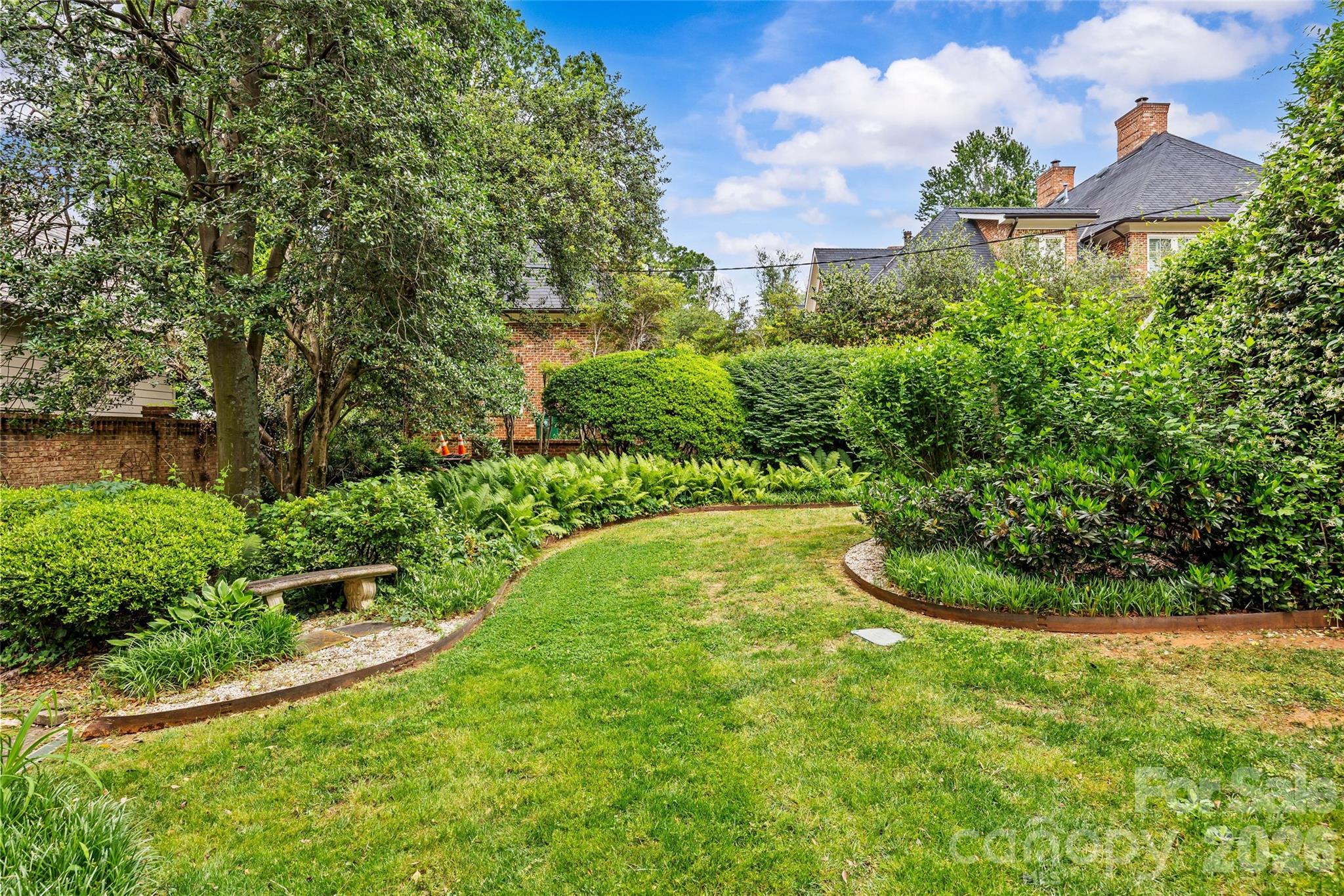 1858 Queens Road Property Photo 14