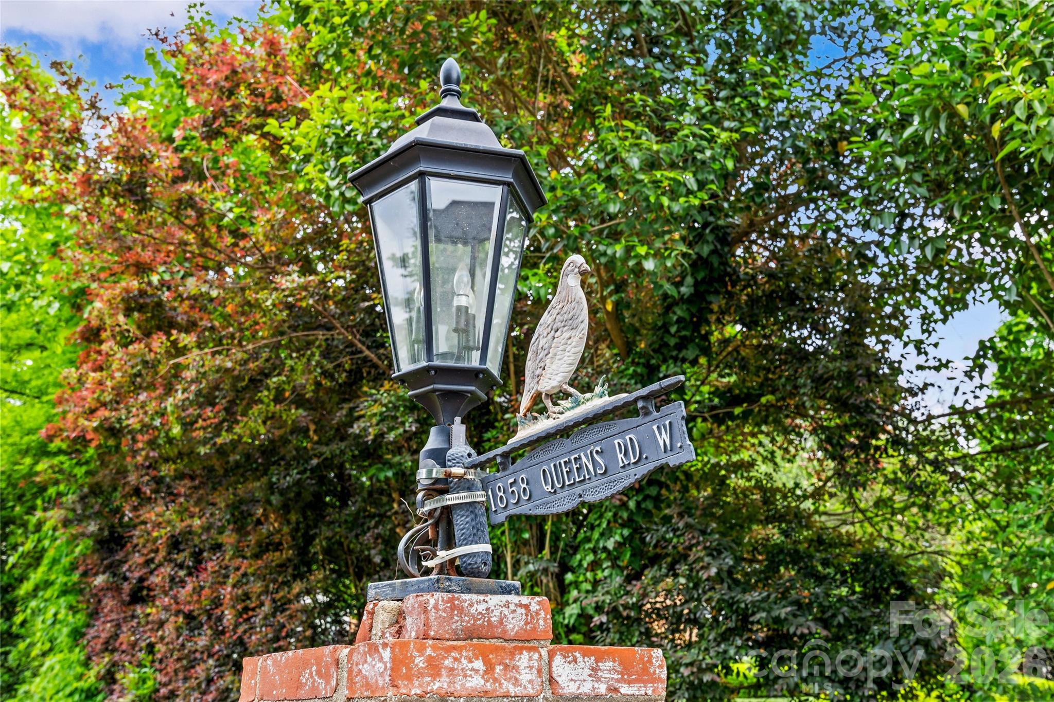 1858 Queens Road Property Photo 28