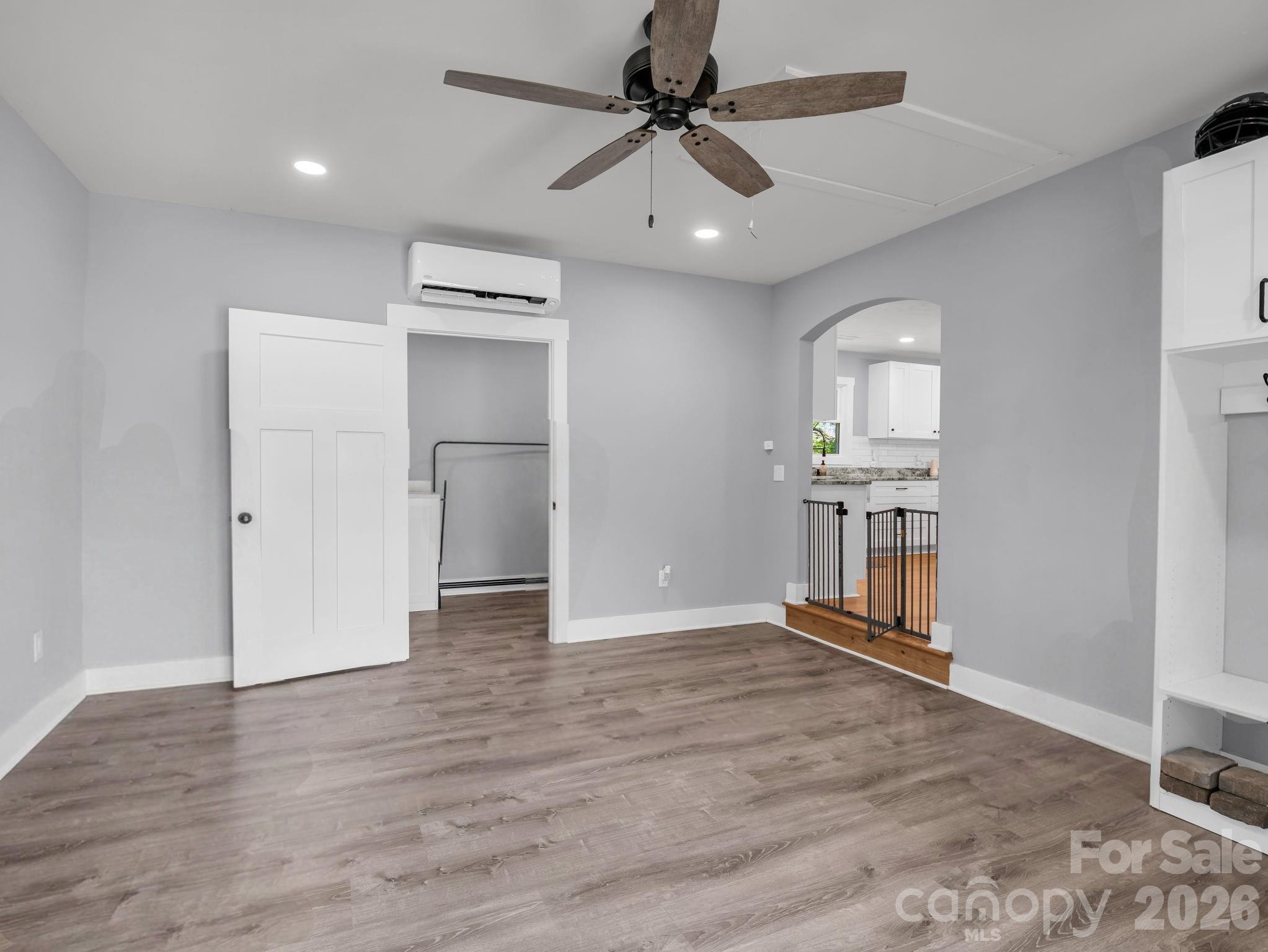 3208 Florida Drive Property Photo 13