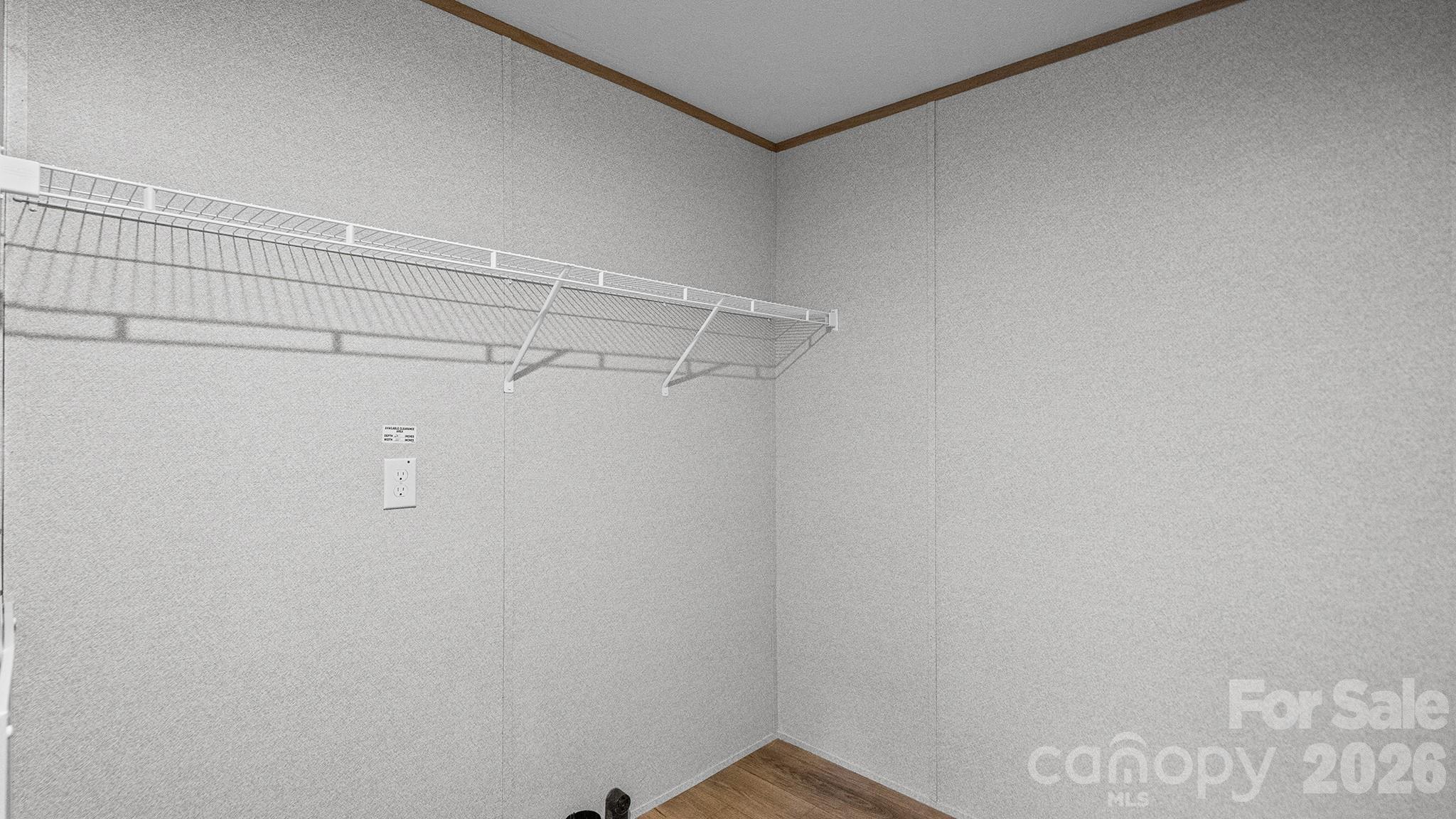 2205 Kingston Road Property Photo 19