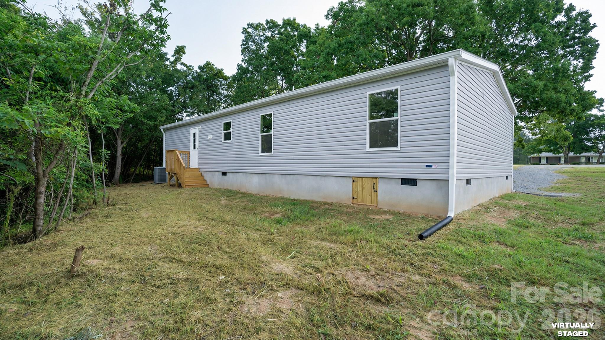 2205 Kingston Road Property Photo 28