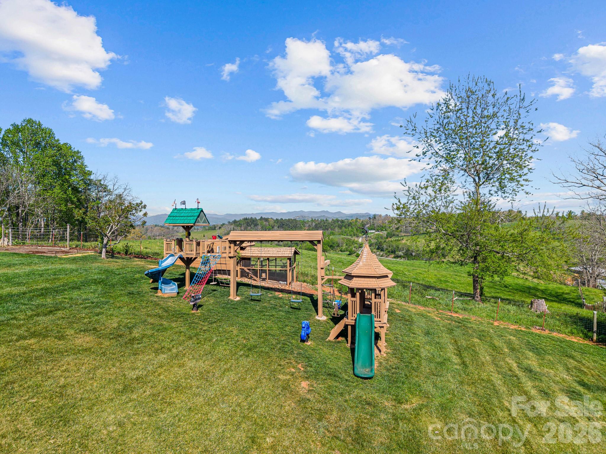 54 Mountain Shadows Drive Property Photo 15