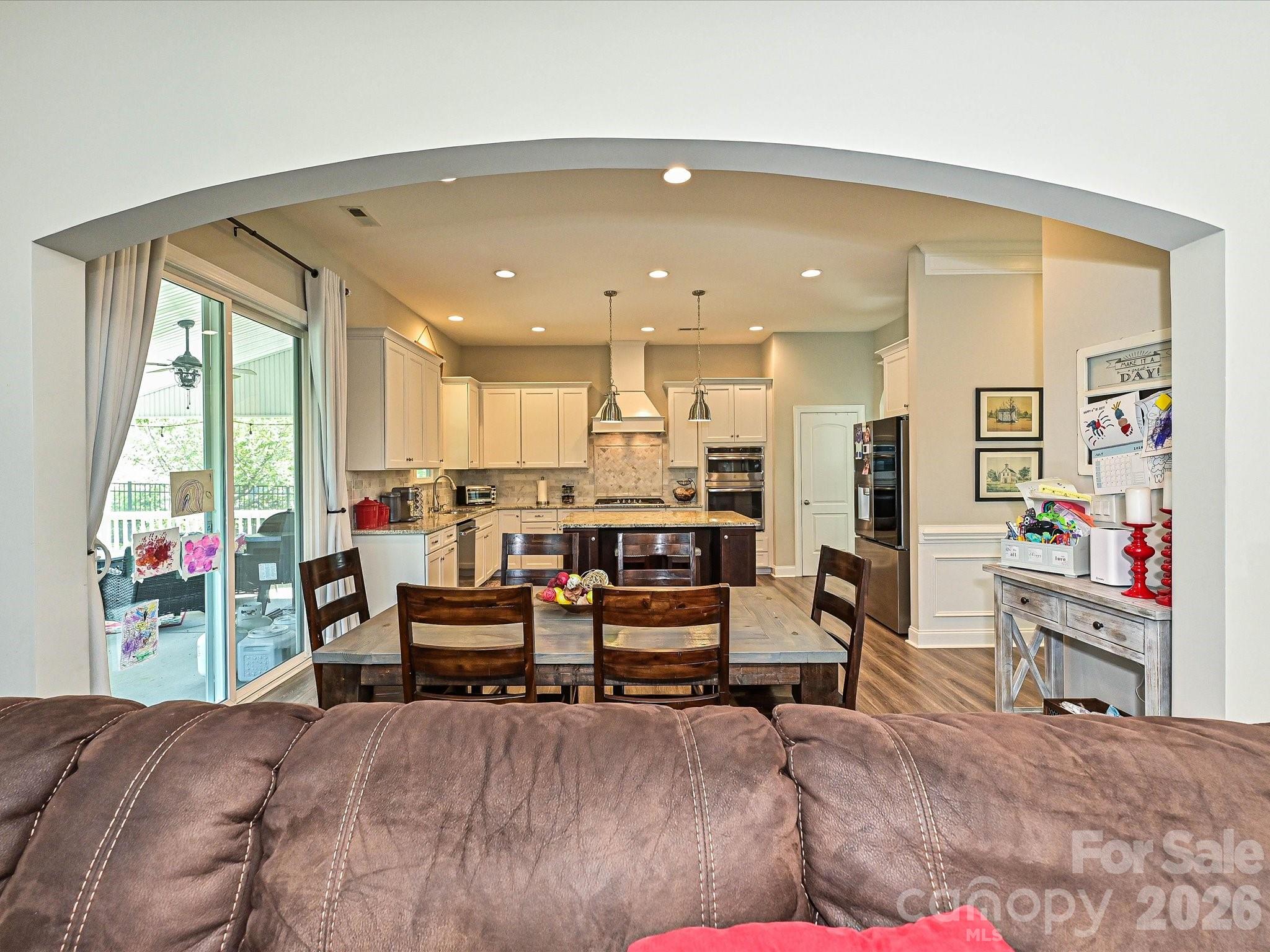 10979 Sparkle Creek Drive Property Photo 12