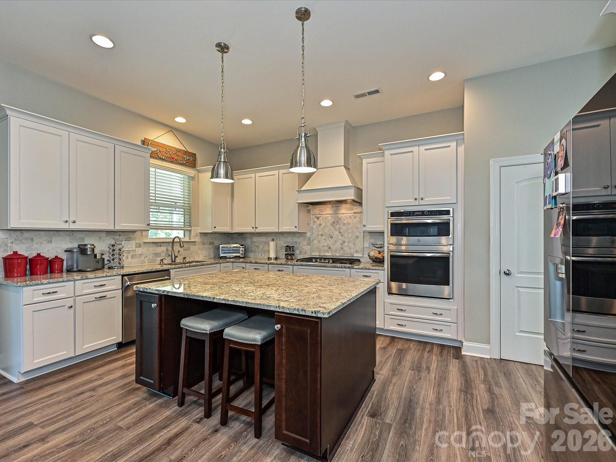 10979 Sparkle Creek Drive Property Photo 14