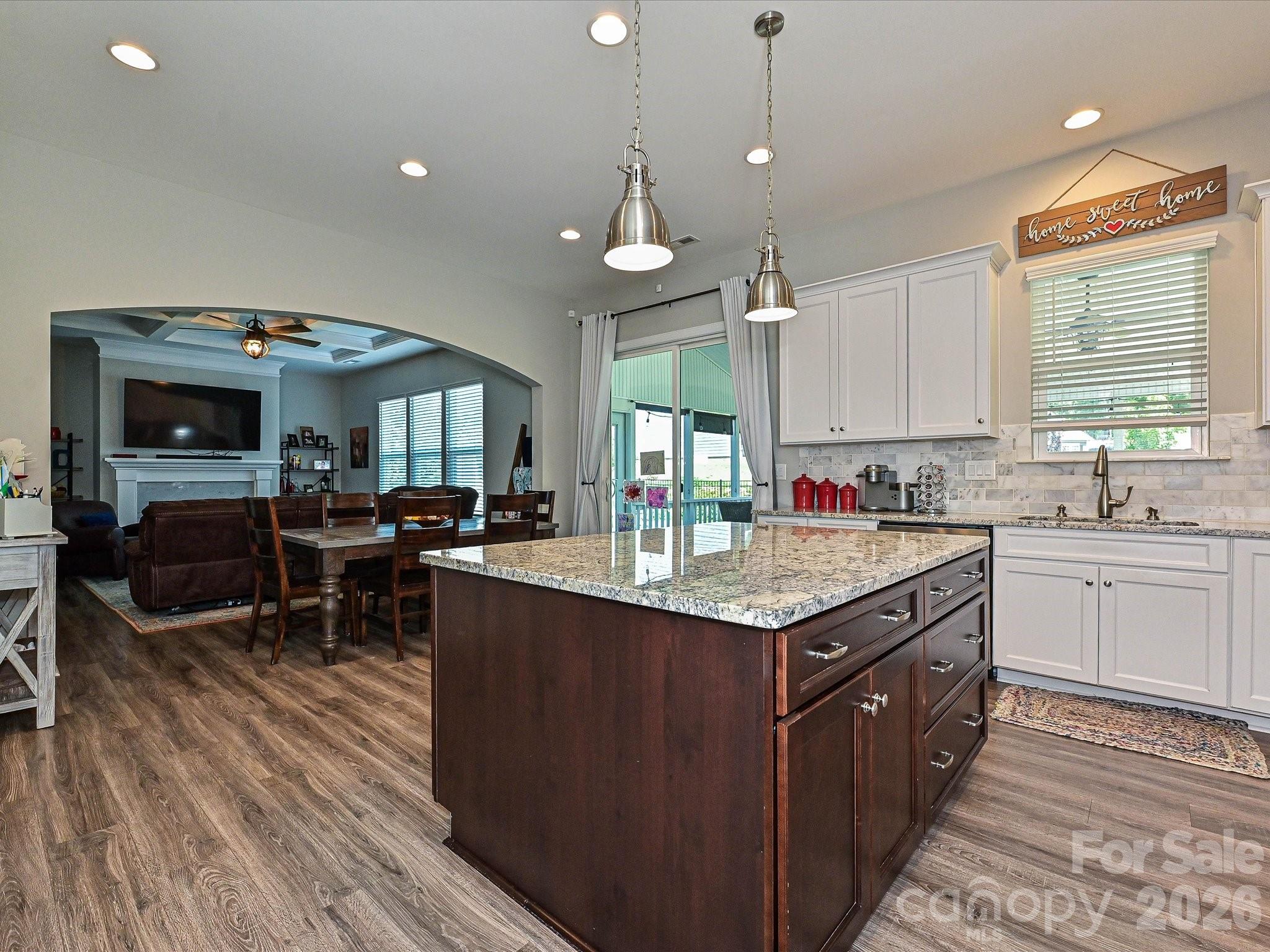 10979 Sparkle Creek Drive Property Photo 18