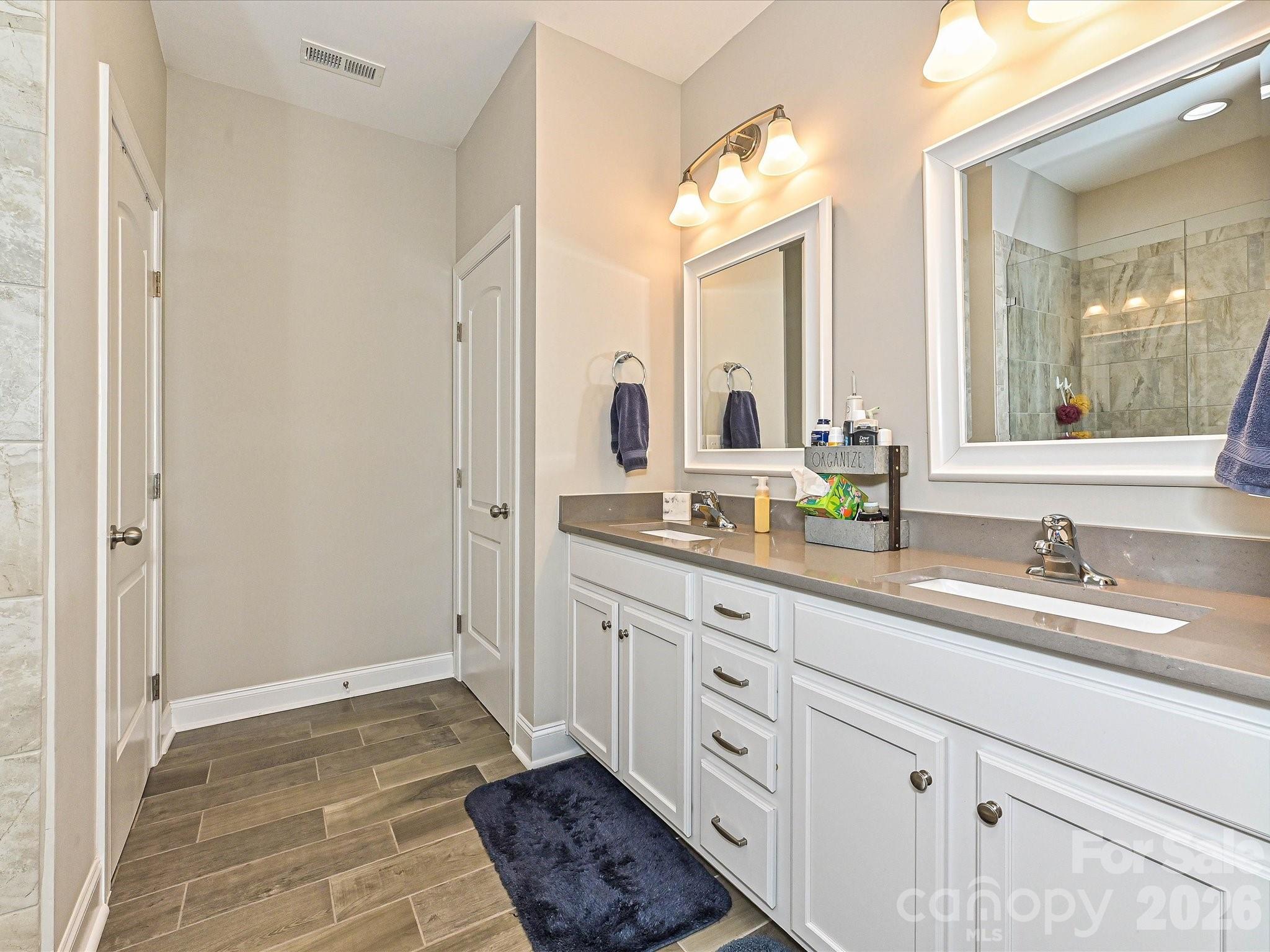 10979 Sparkle Creek Drive Property Photo 28