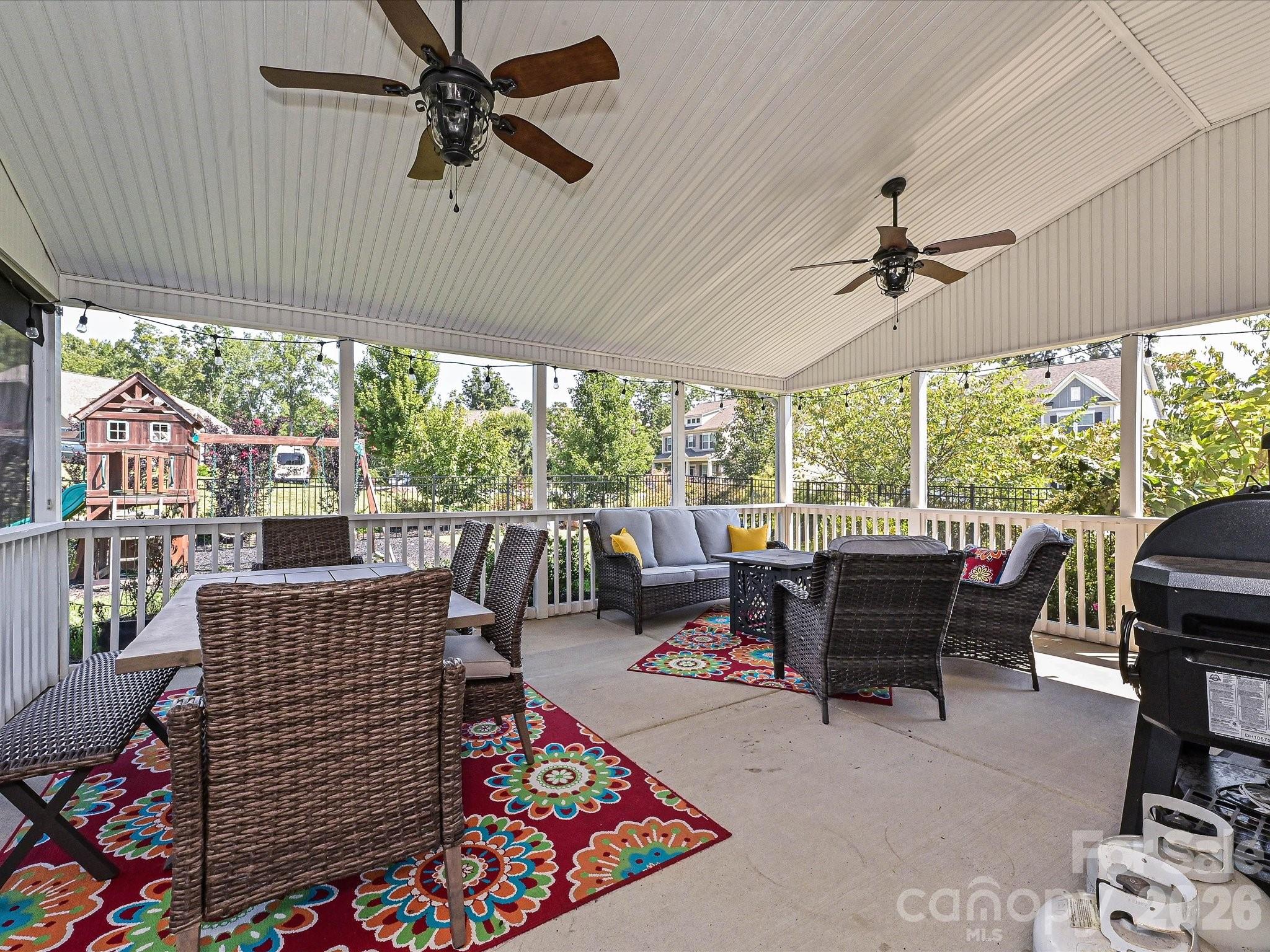 10979 Sparkle Creek Drive Property Photo 35