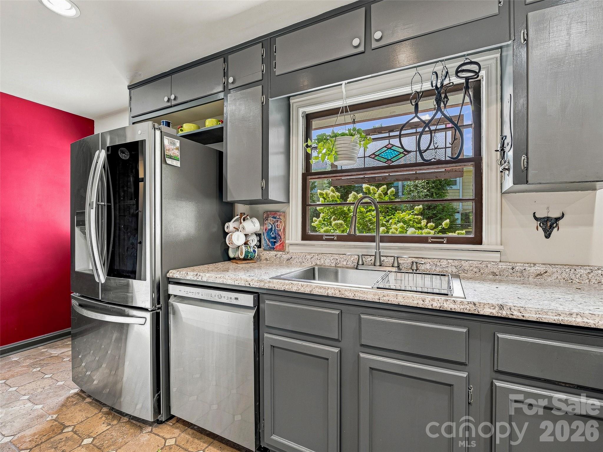 30 Maney Avenue Property Photo 11