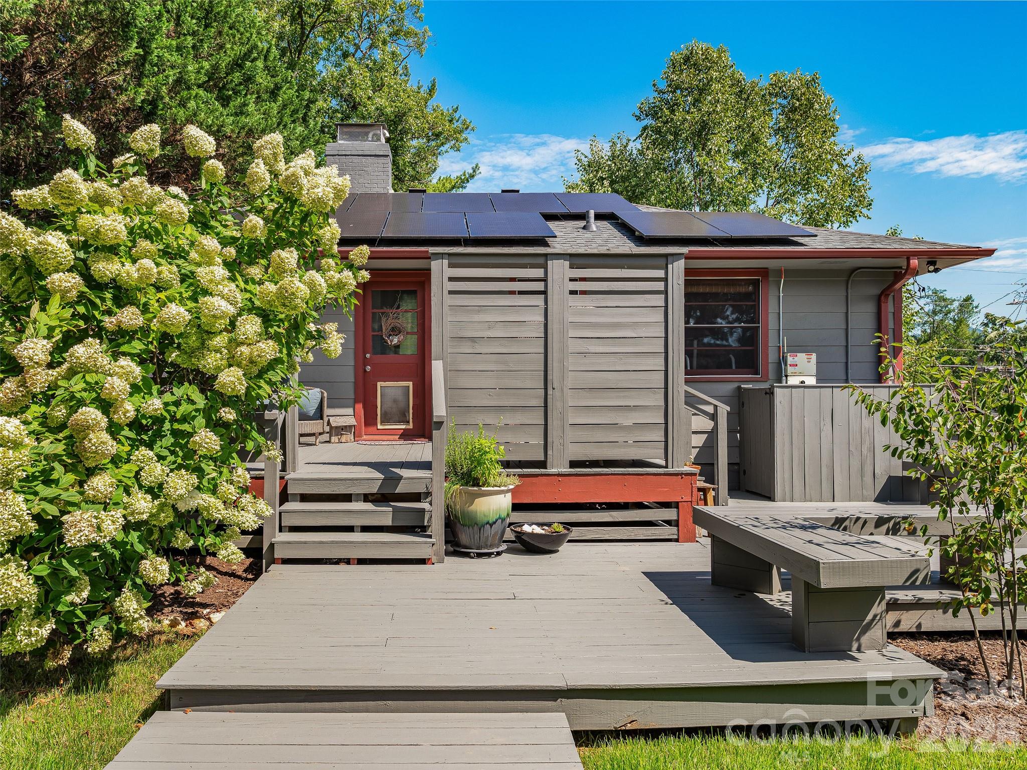 30 Maney Avenue Property Photo 37