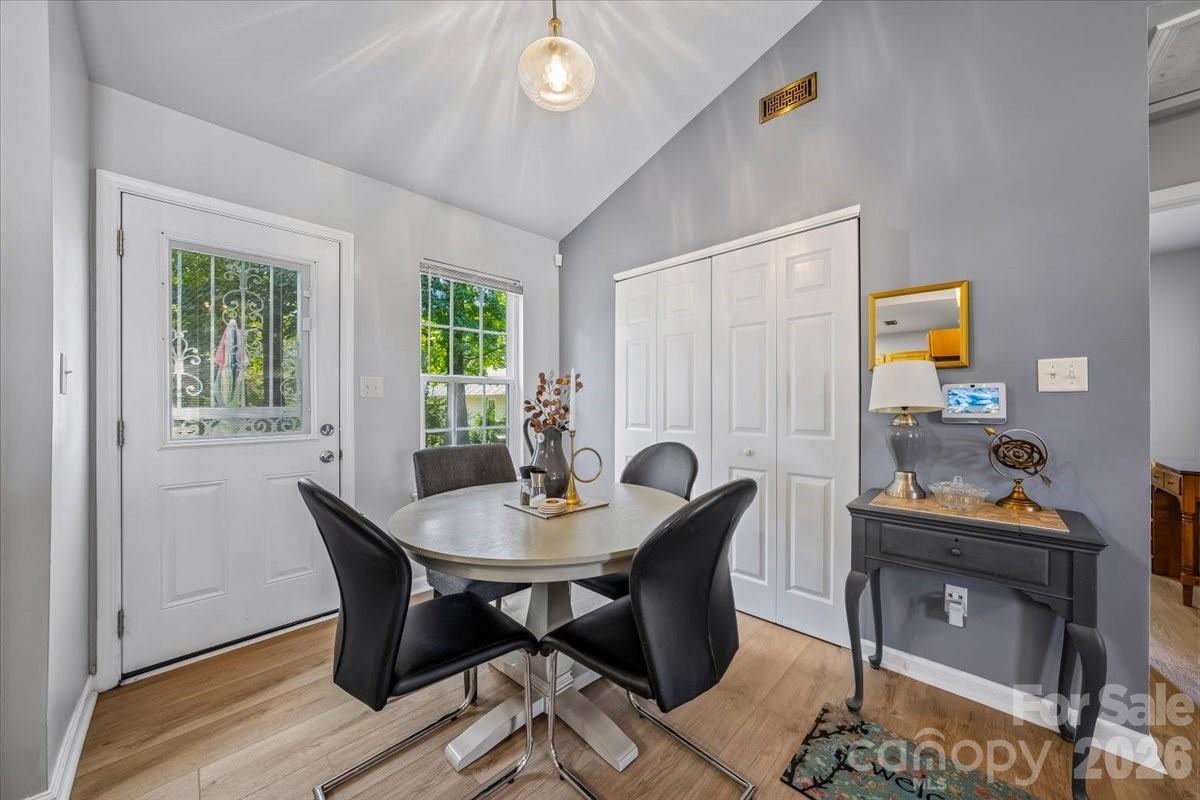 551 Porter Street Property Photo 13
