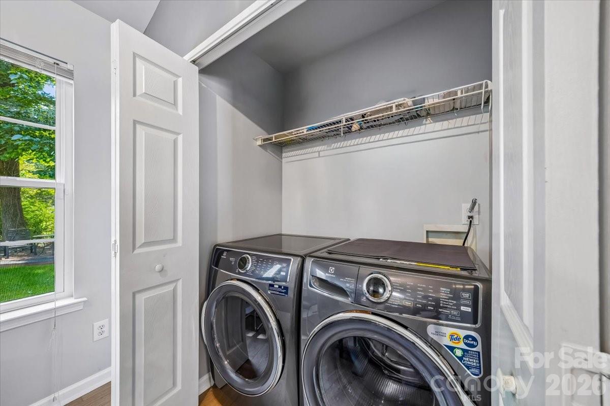 551 Porter Street Property Photo 15