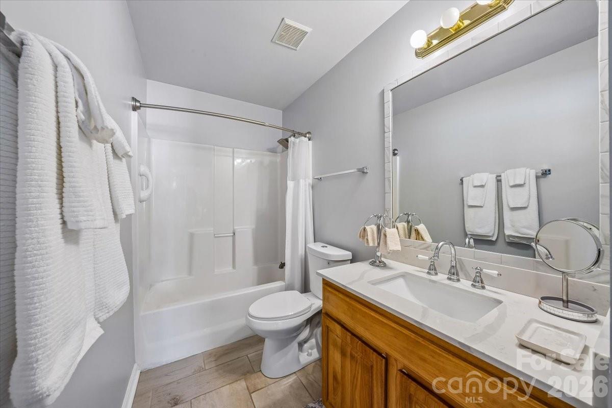 551 Porter Street Property Photo 29