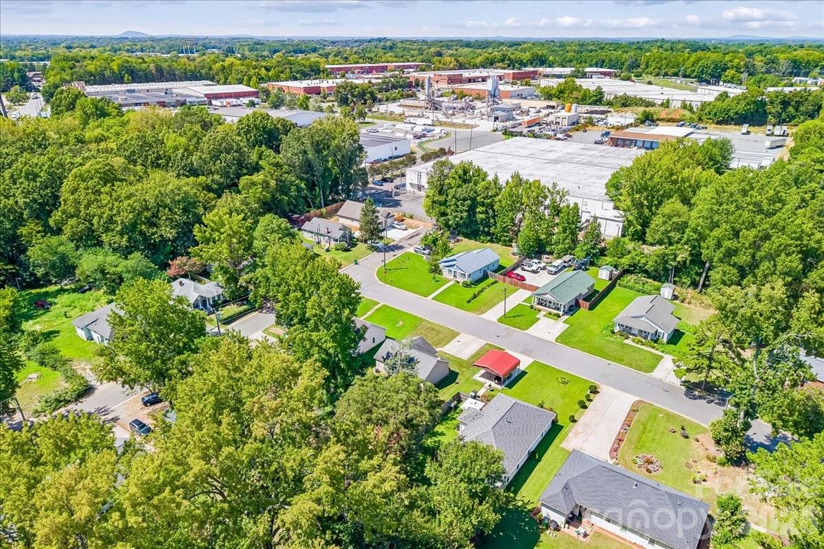 551 Porter Street Property Photo 44