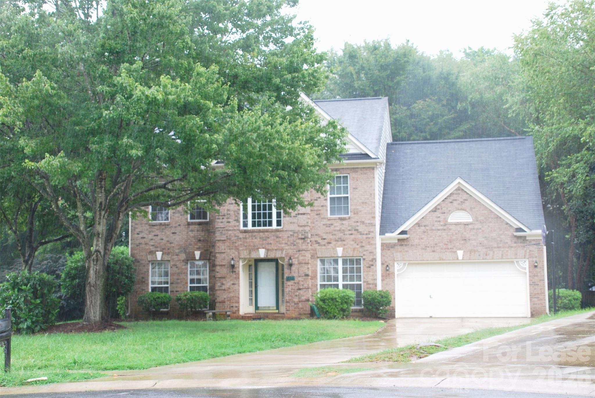 733 Meadow Lake Drive Property Photo 1