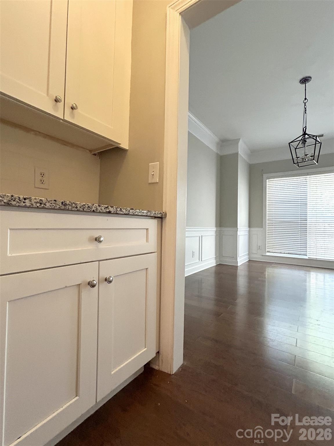 733 Meadow Lake Drive Property Photo 11