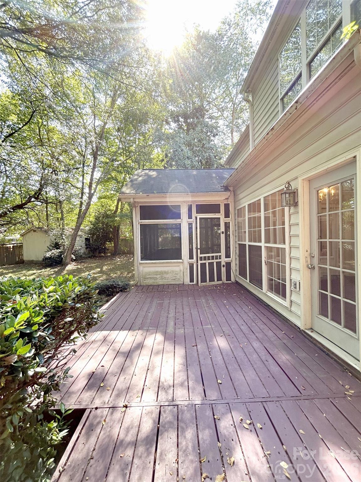 733 Meadow Lake Drive Property Photo 18