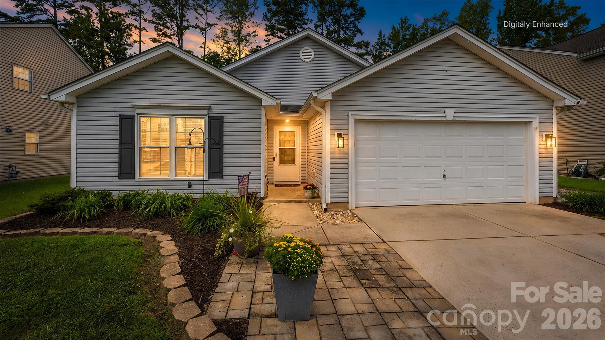 123 Austin Run Court Property Photo 3