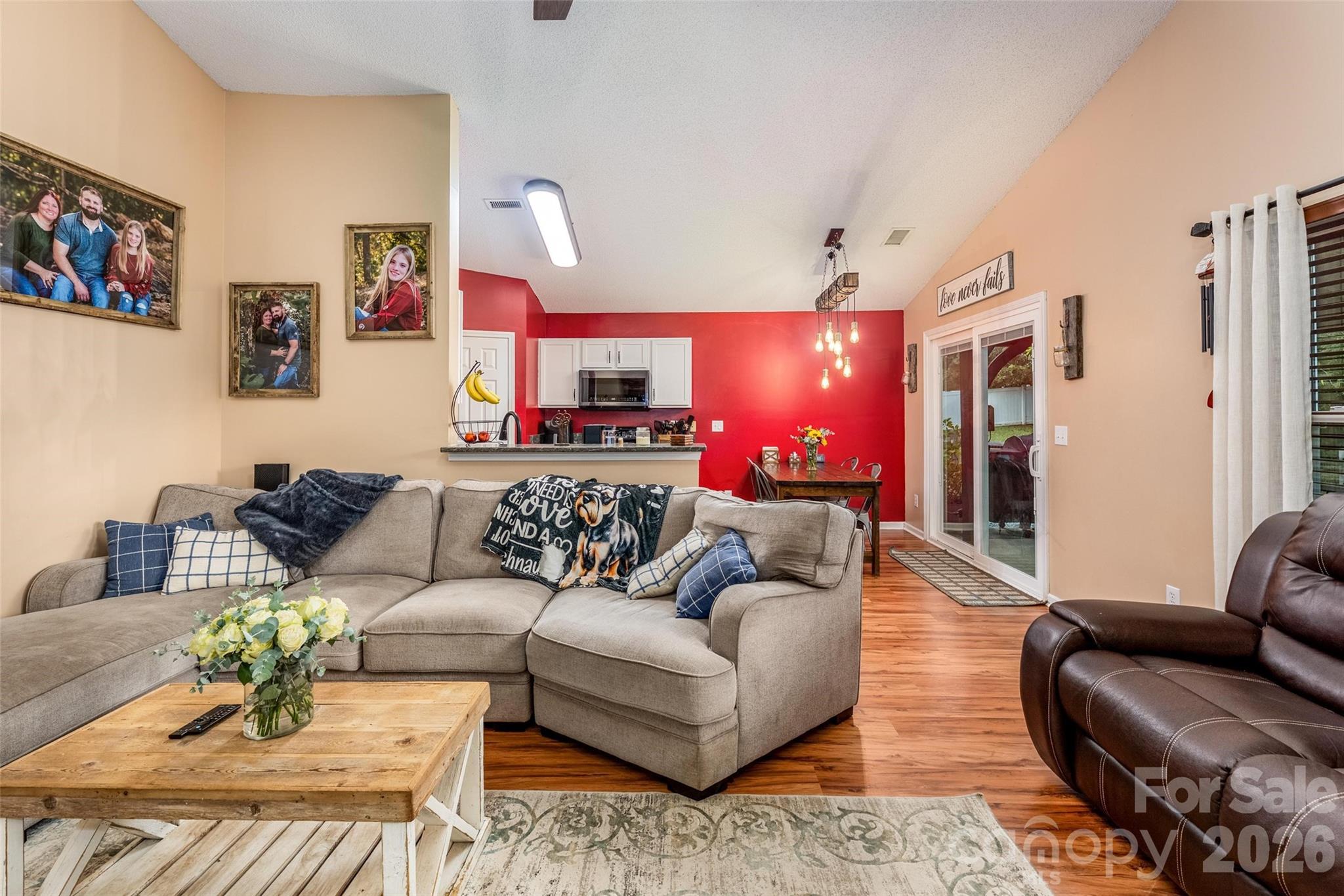 123 Austin Run Court Property Photo 12