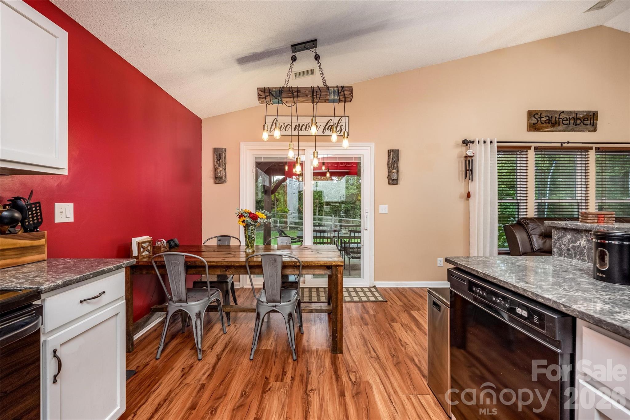 123 Austin Run Court Property Photo 19