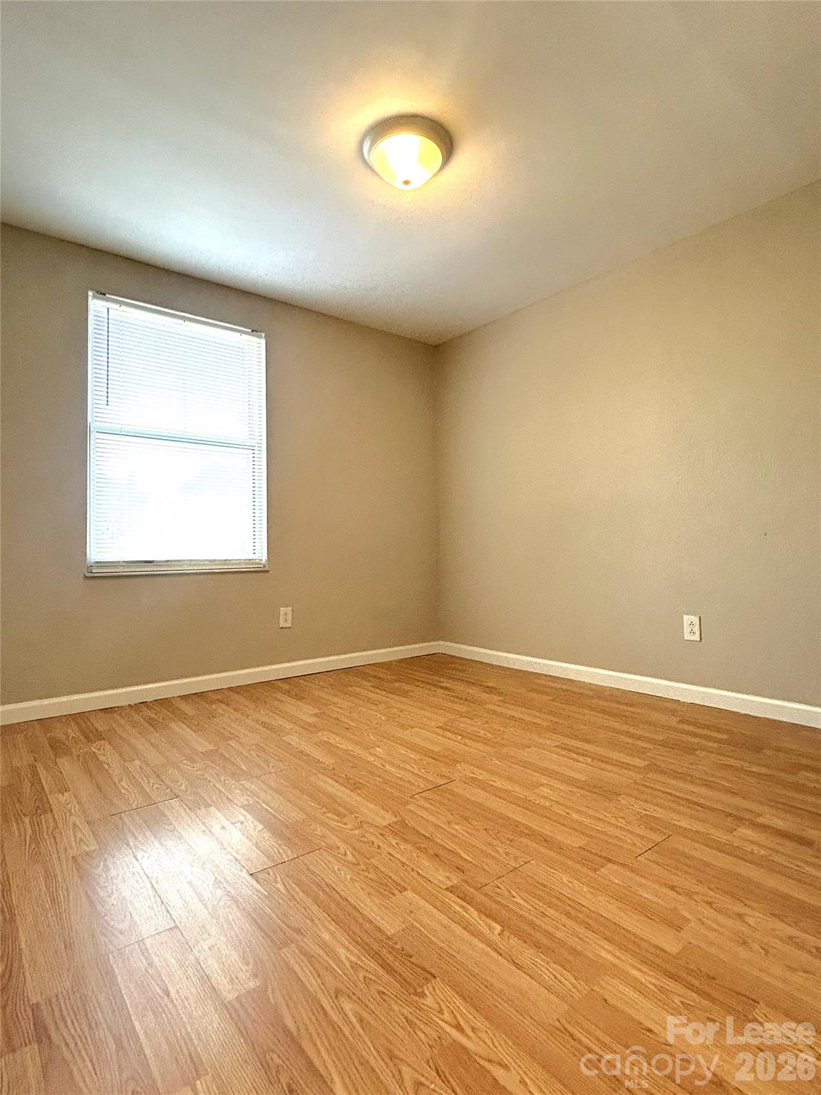 9620 Vinca Circle F Property Photo 8