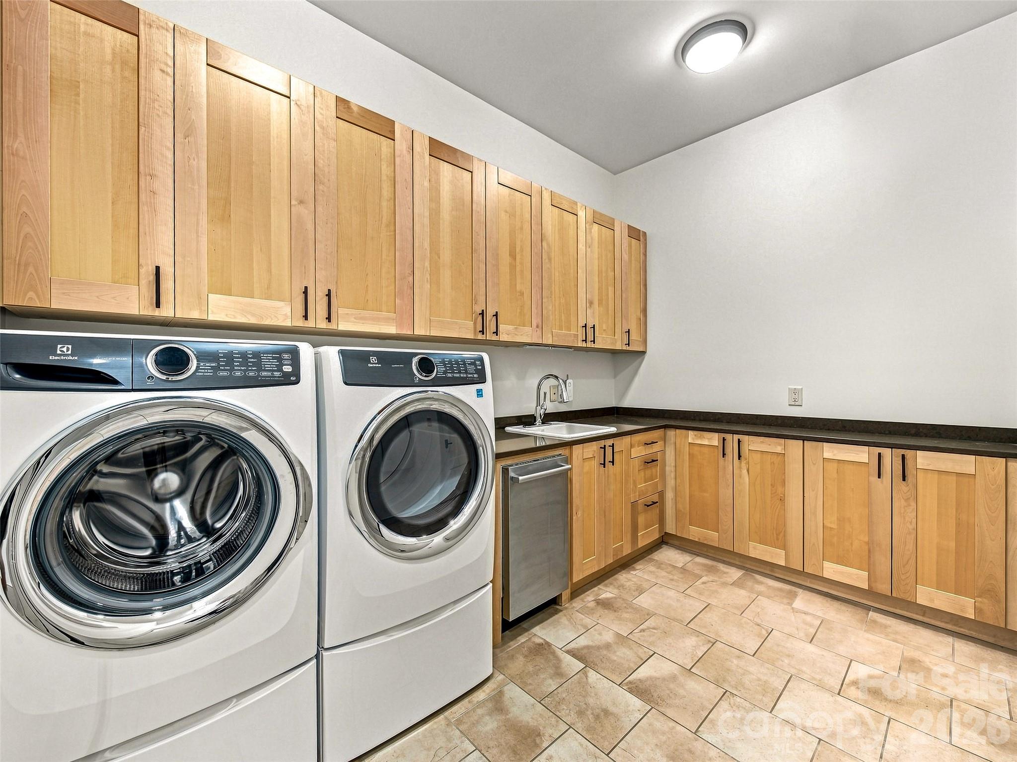 85 Chauncey Circle Property Photo 32