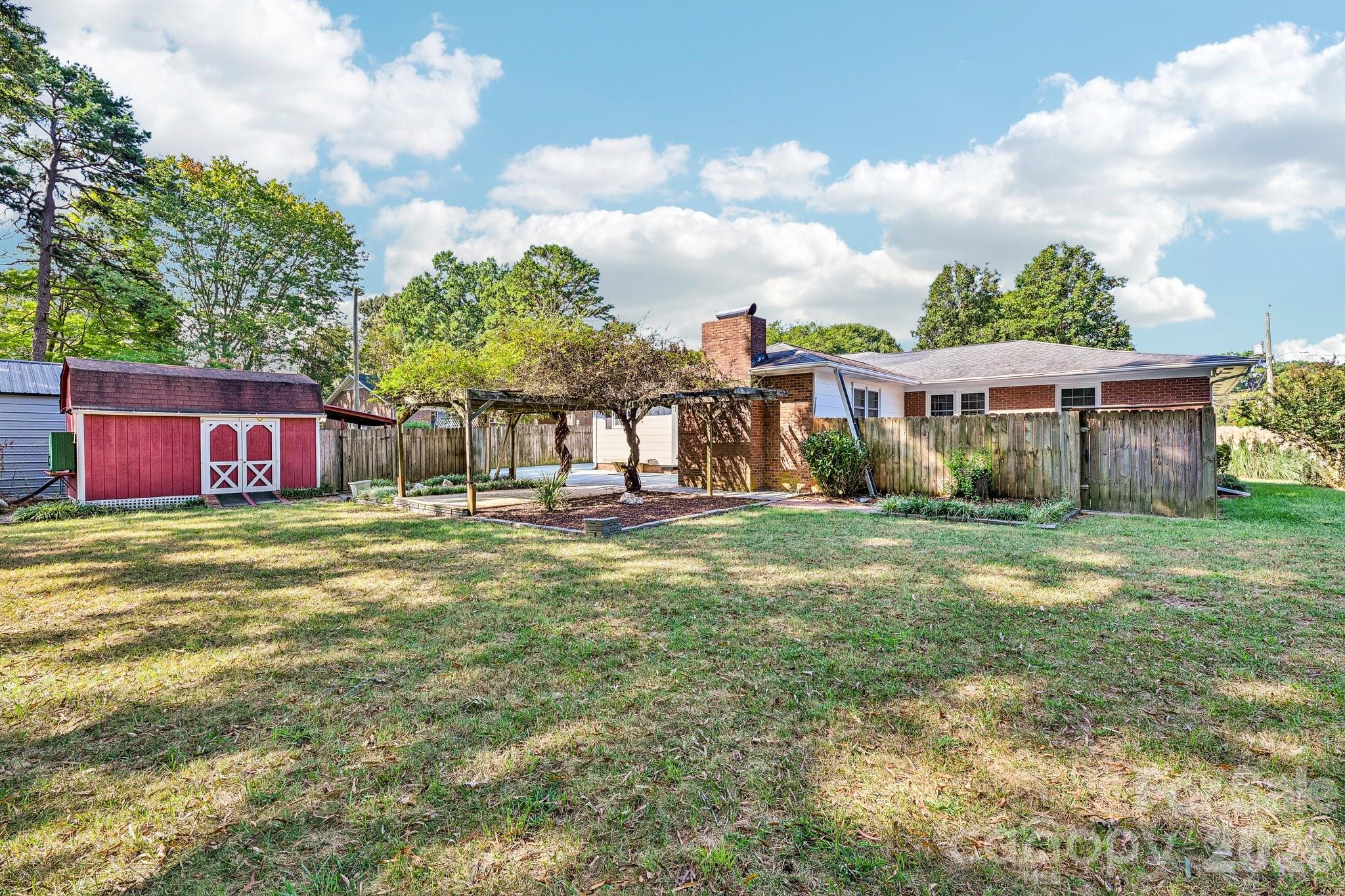 1926 Taylor Drive Property Photo 28