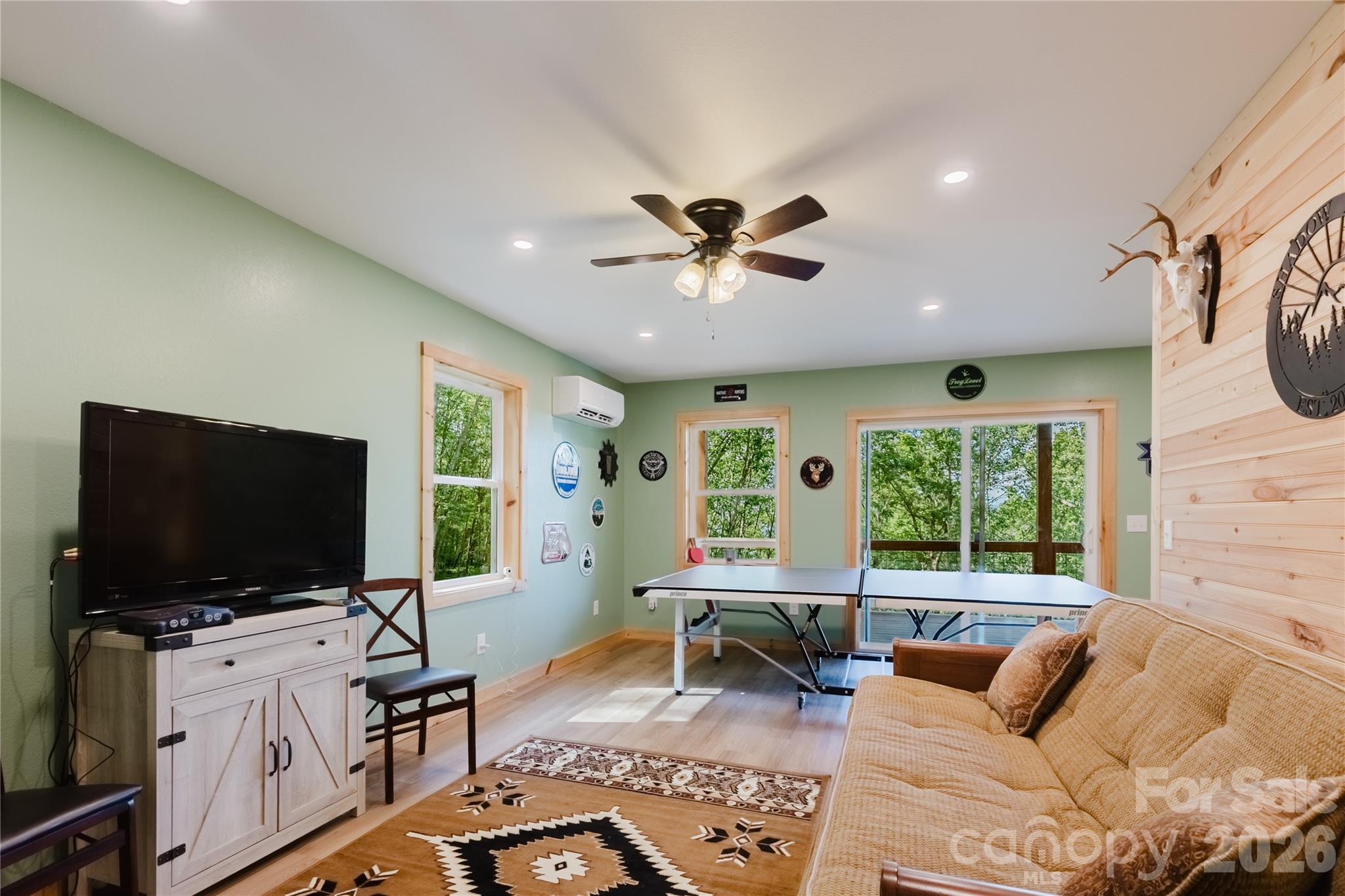 241 Golden Hawk Drive 85 Property Photo 22