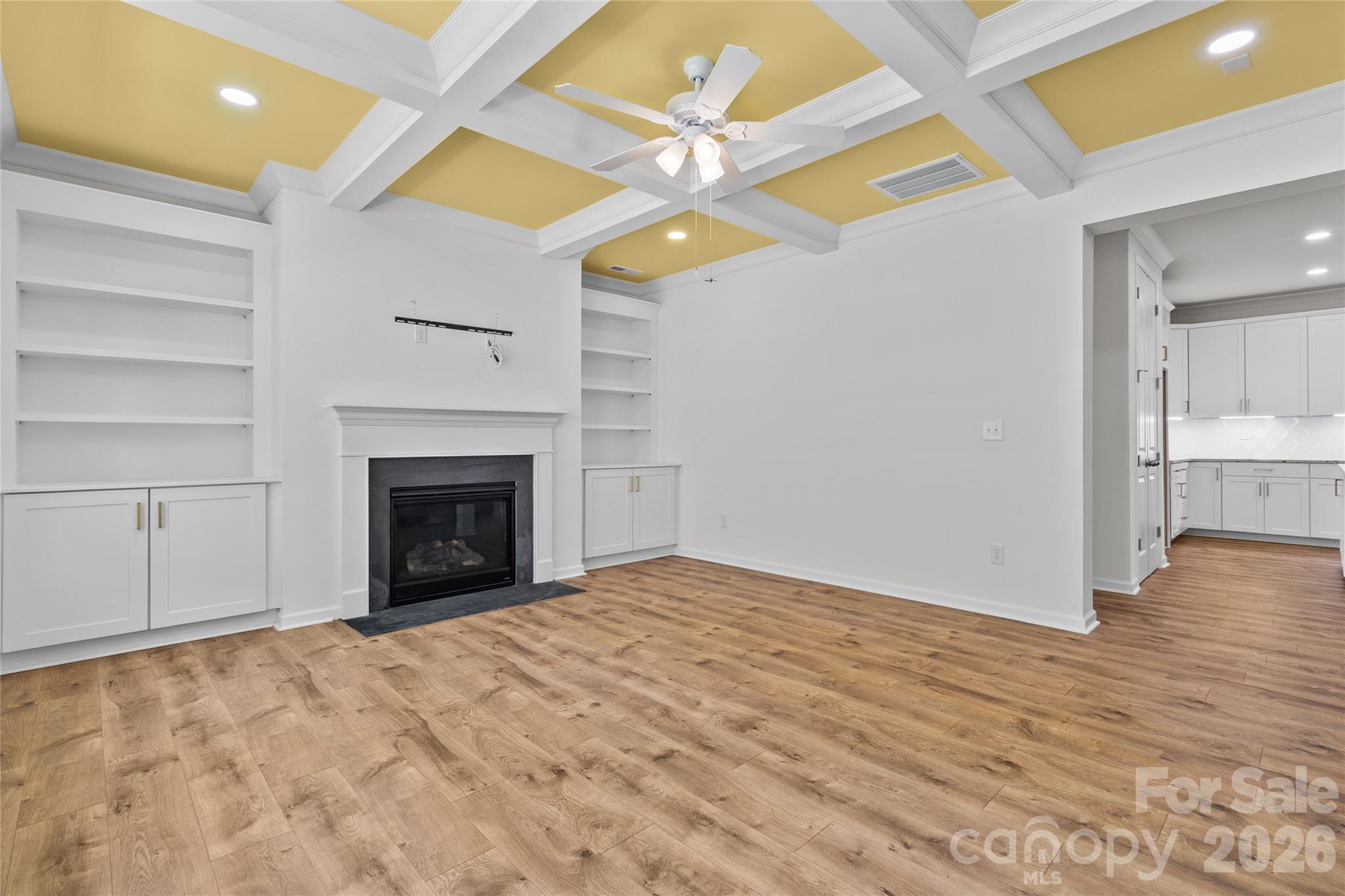7893 Creek Park Drive Property Photo 12