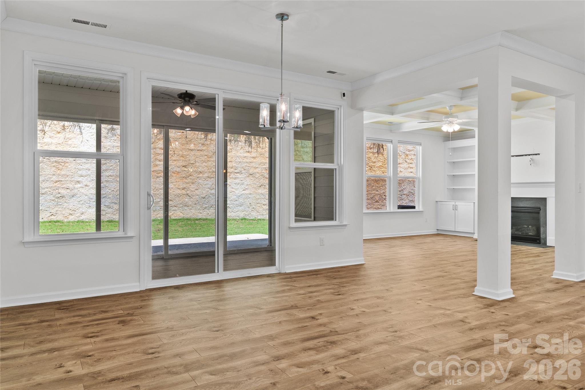 7893 Creek Park Drive Property Photo 14