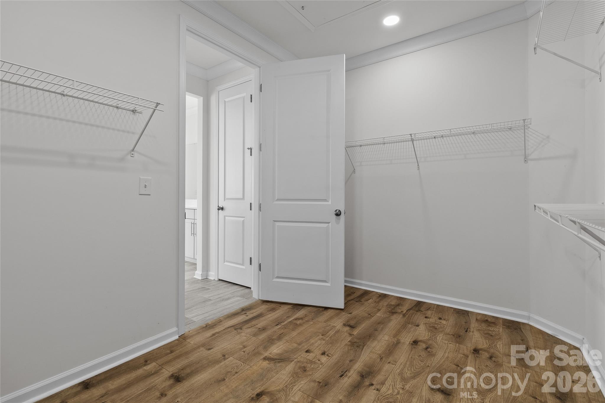 7893 Creek Park Drive Property Photo 31