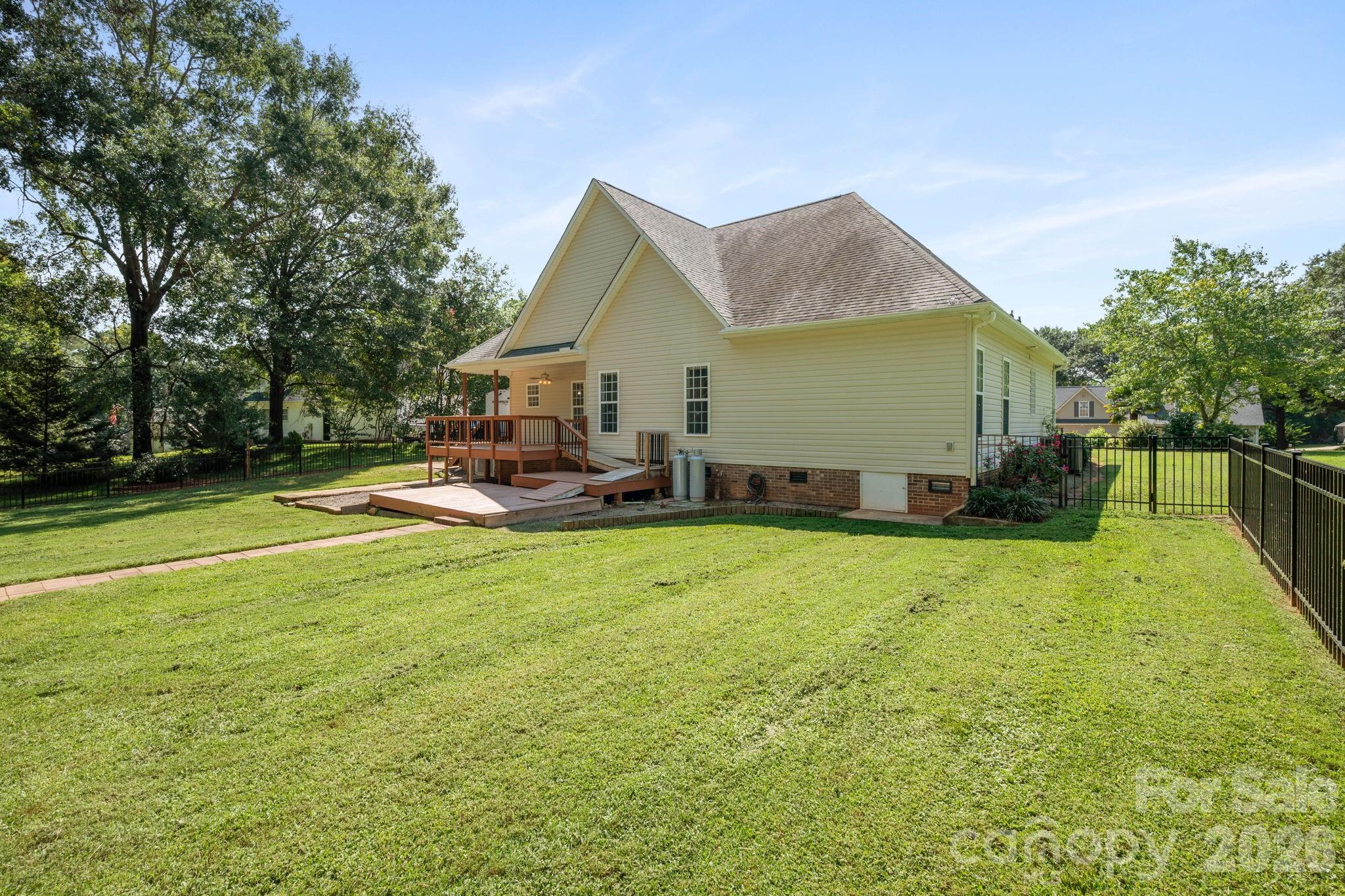 136 Gibralter Point Road Property Photo 7