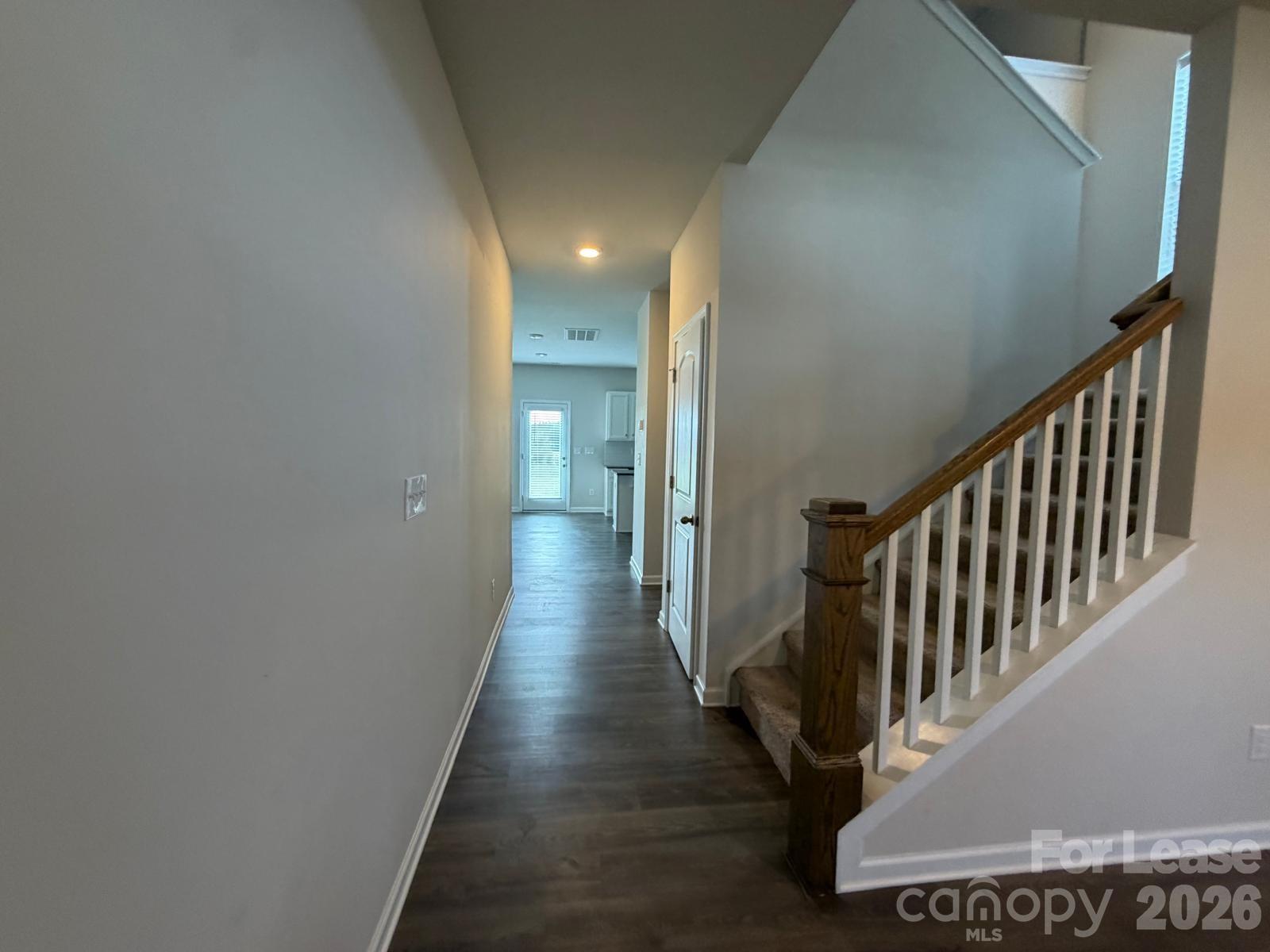 9002 Foxcroft Drive Property Photo 5