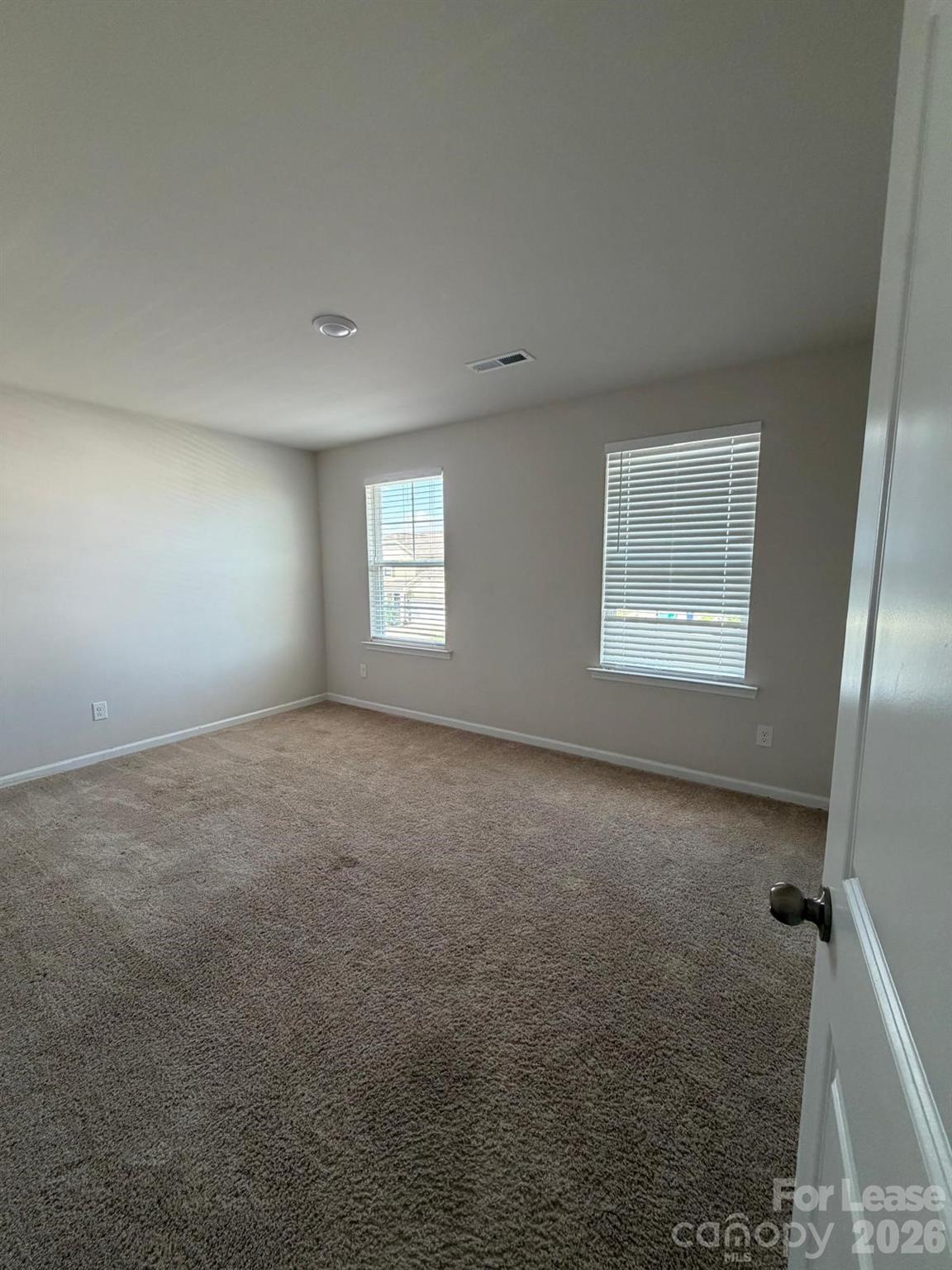 9002 Foxcroft Drive Property Photo 20