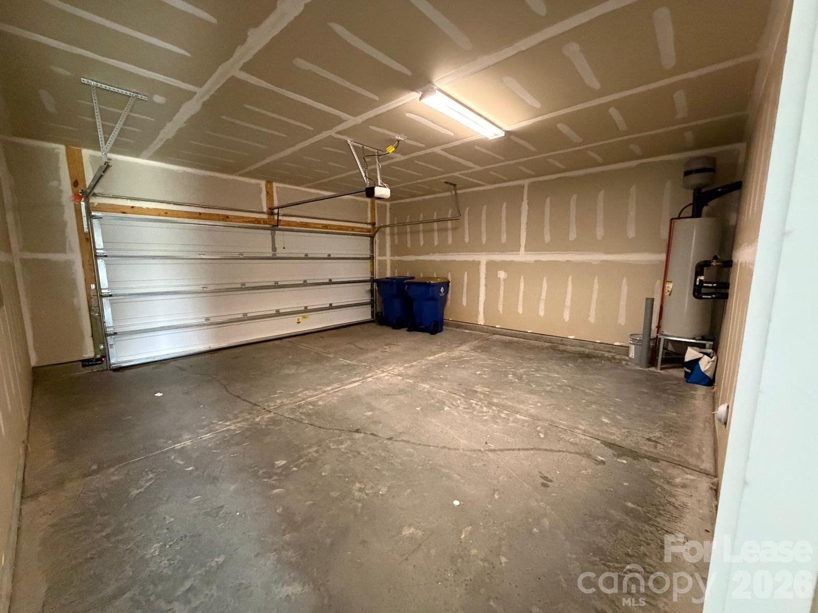 9002 Foxcroft Drive Property Photo 23