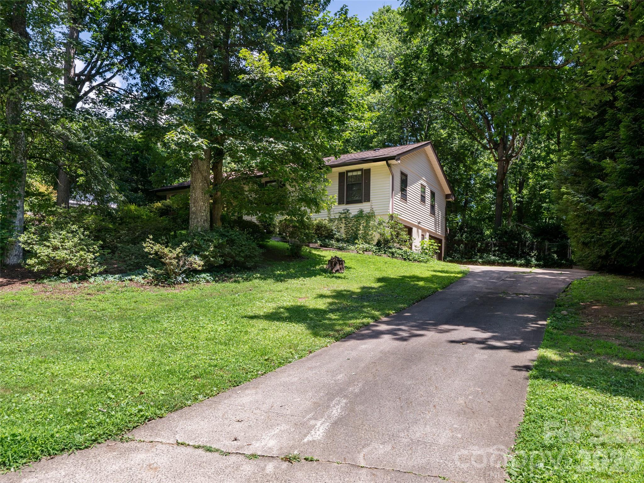 14 Forest Ridge Drive Property Photo 39