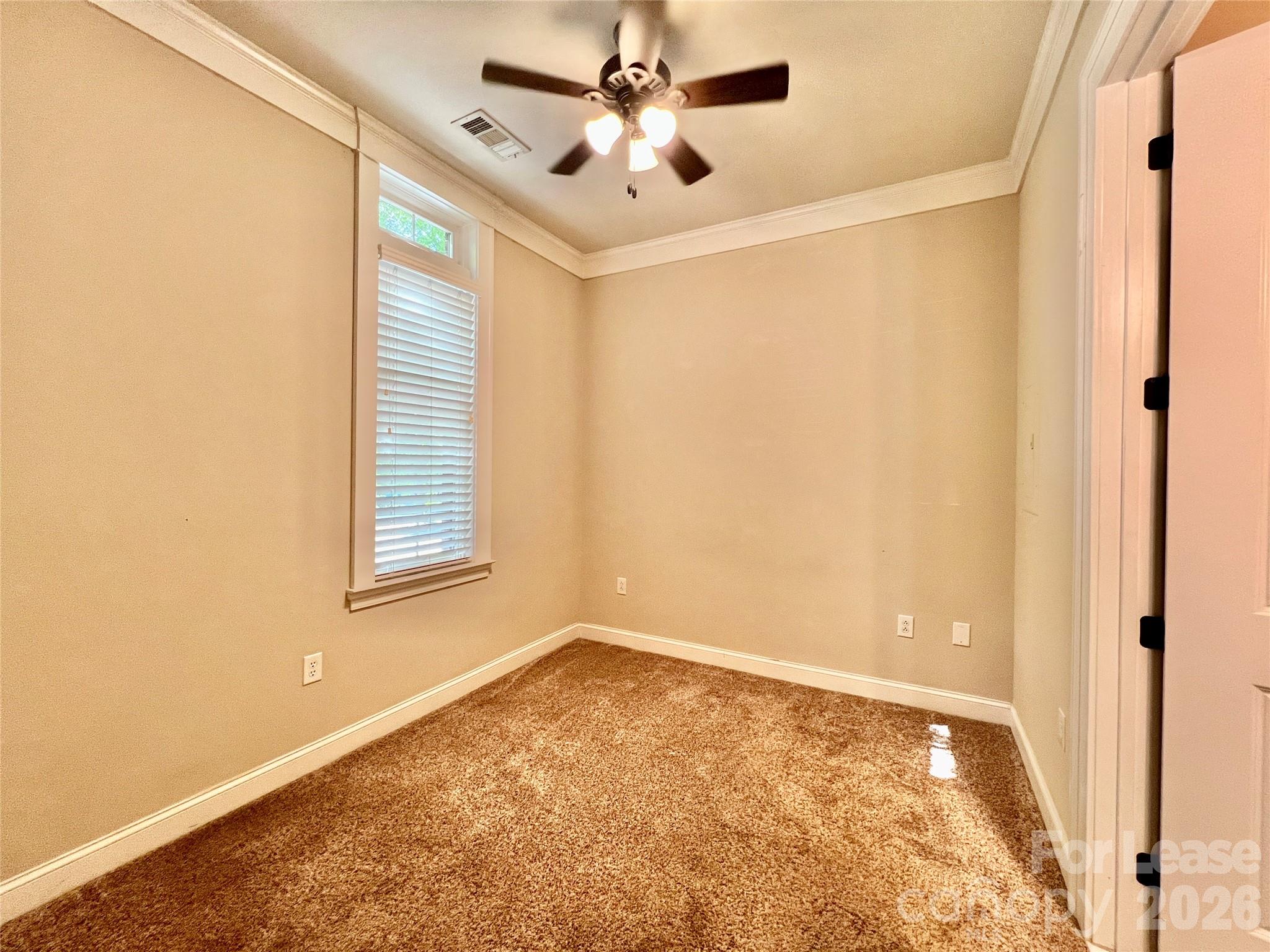 2810 Selwyn Avenue 111 Property Photo 21