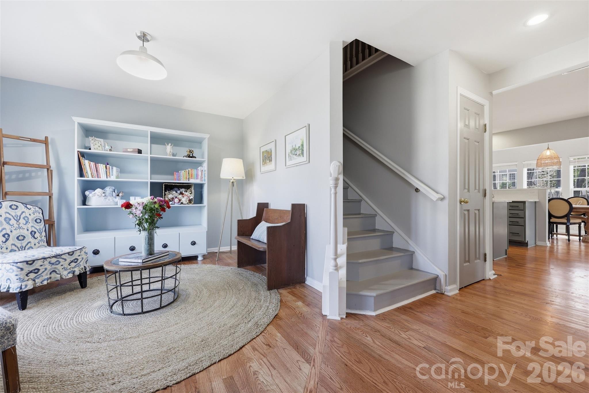 1210 Bridge Knot Court Property Photo 4