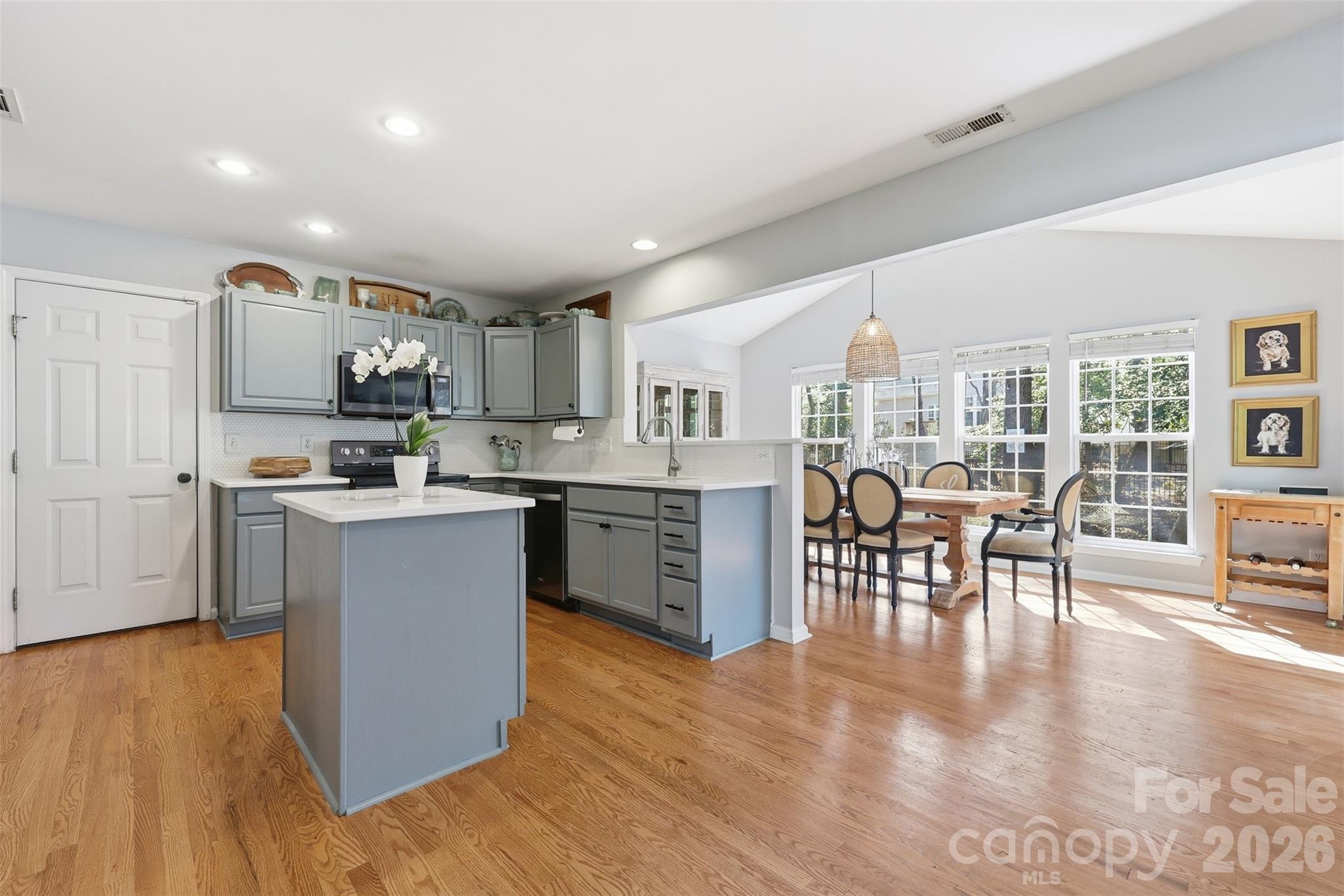 1210 Bridge Knot Court Property Photo 7