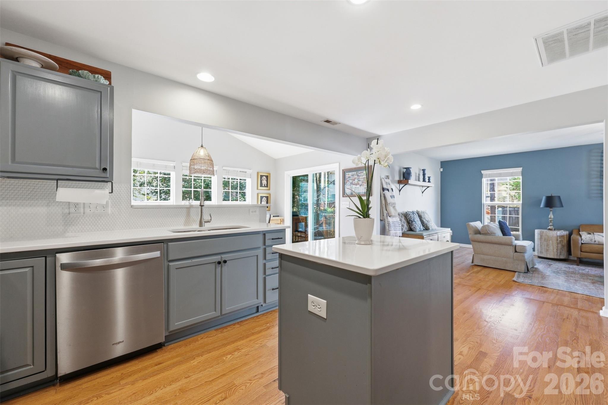 1210 Bridge Knot Court Property Photo 8