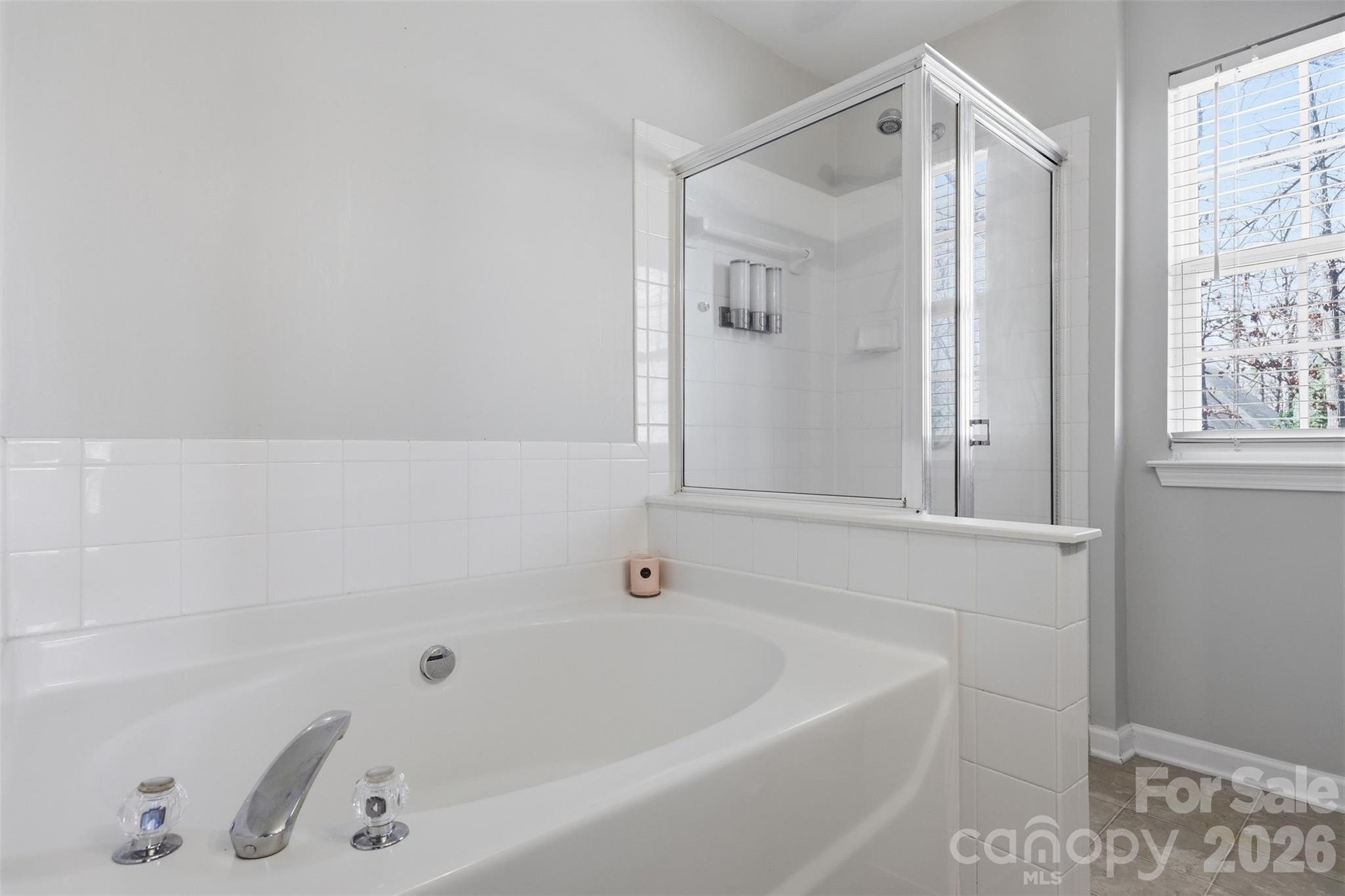 1210 Bridge Knot Court Property Photo 16