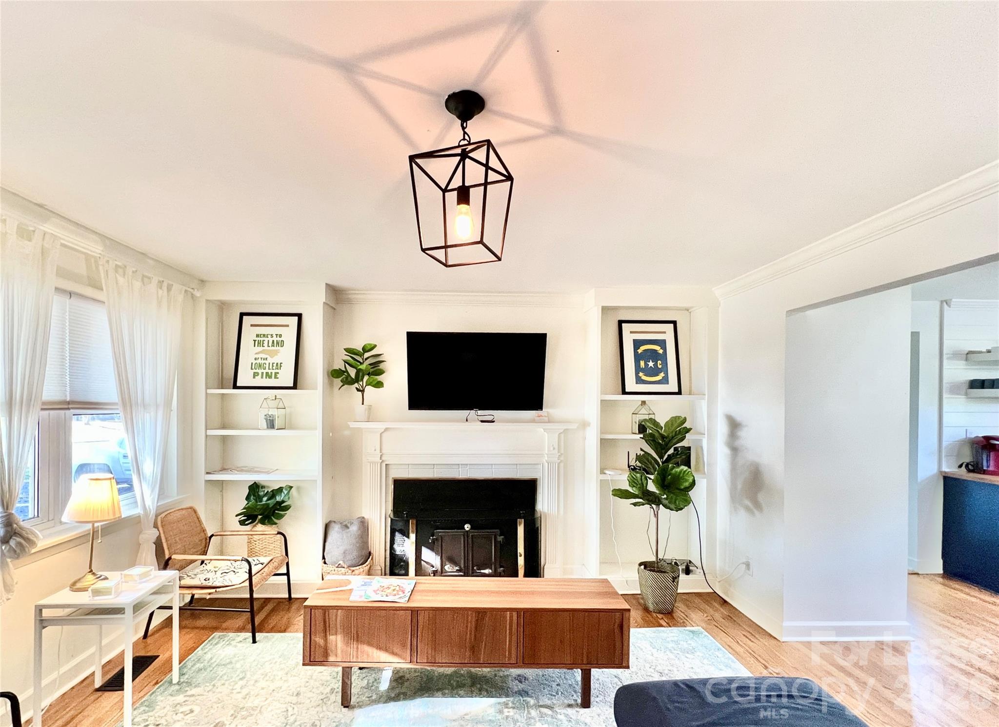 2931 Belmeade Drive Property Photo 3