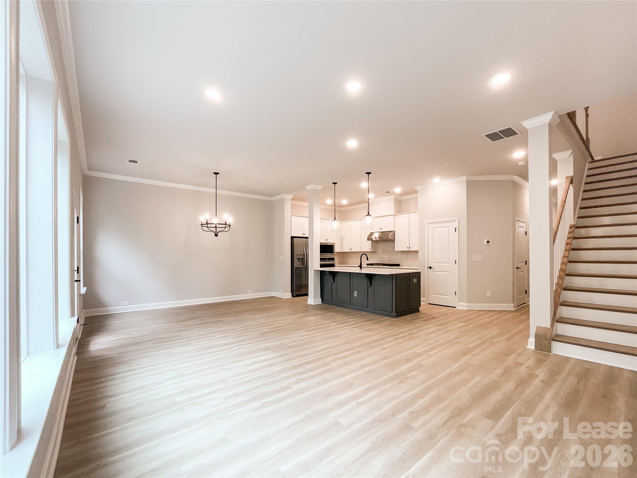 8229 Houser Street Property Photo 4