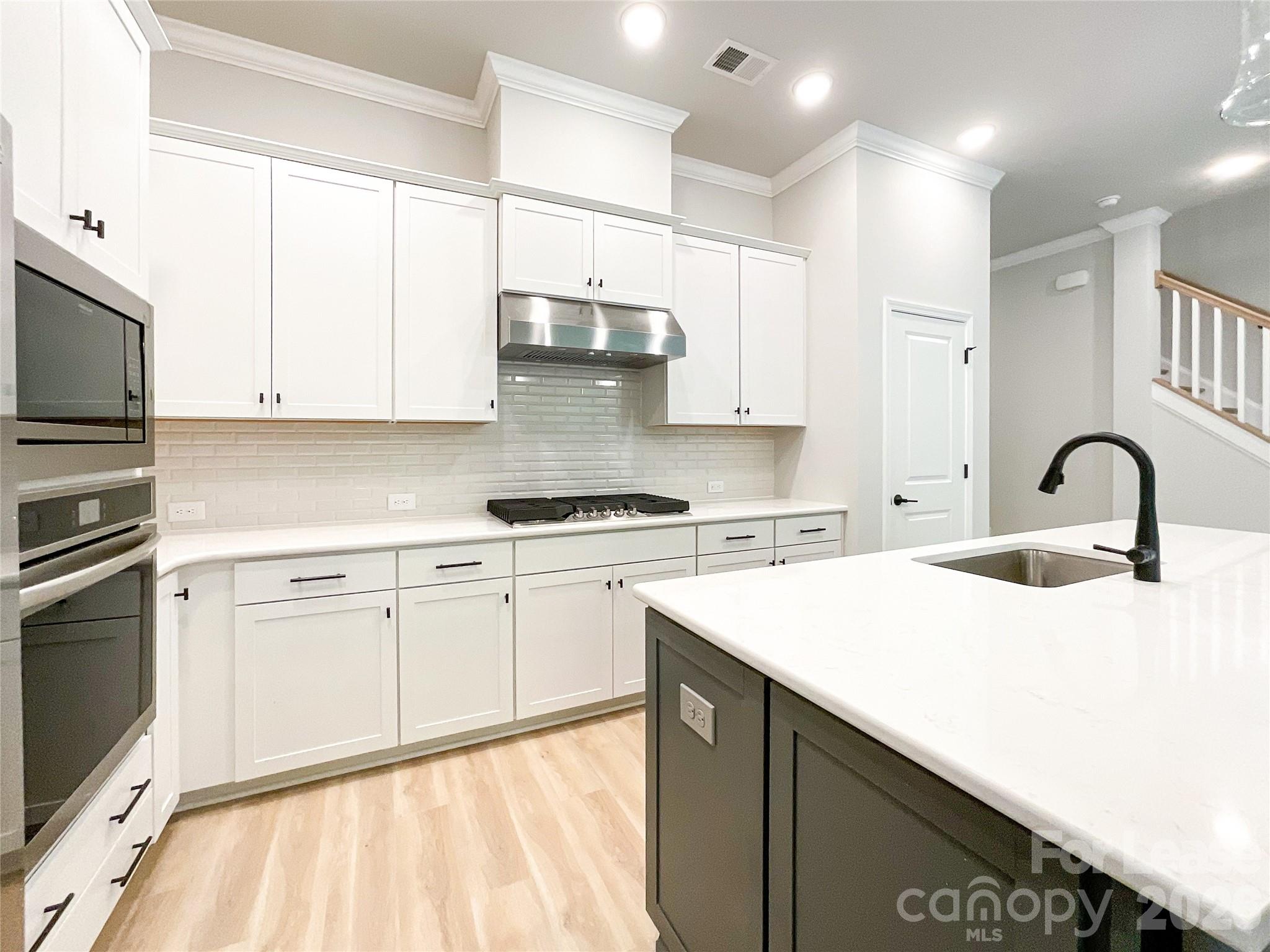 8229 Houser Street Property Photo 13