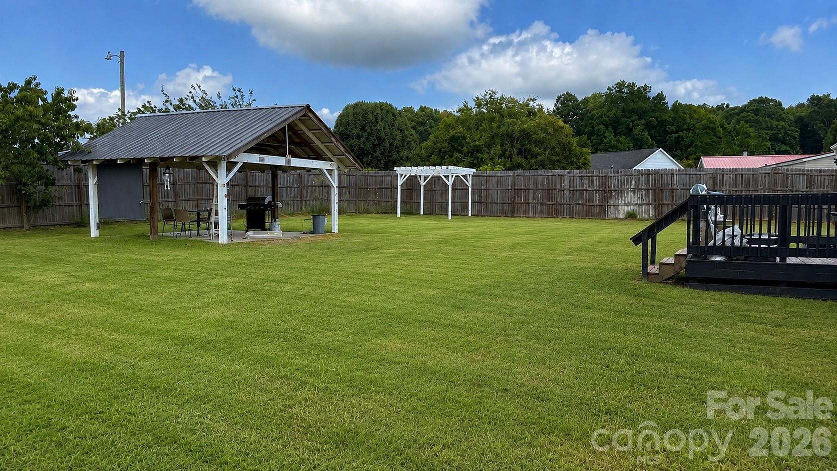 1868 Ellick Drive Property Photo 4