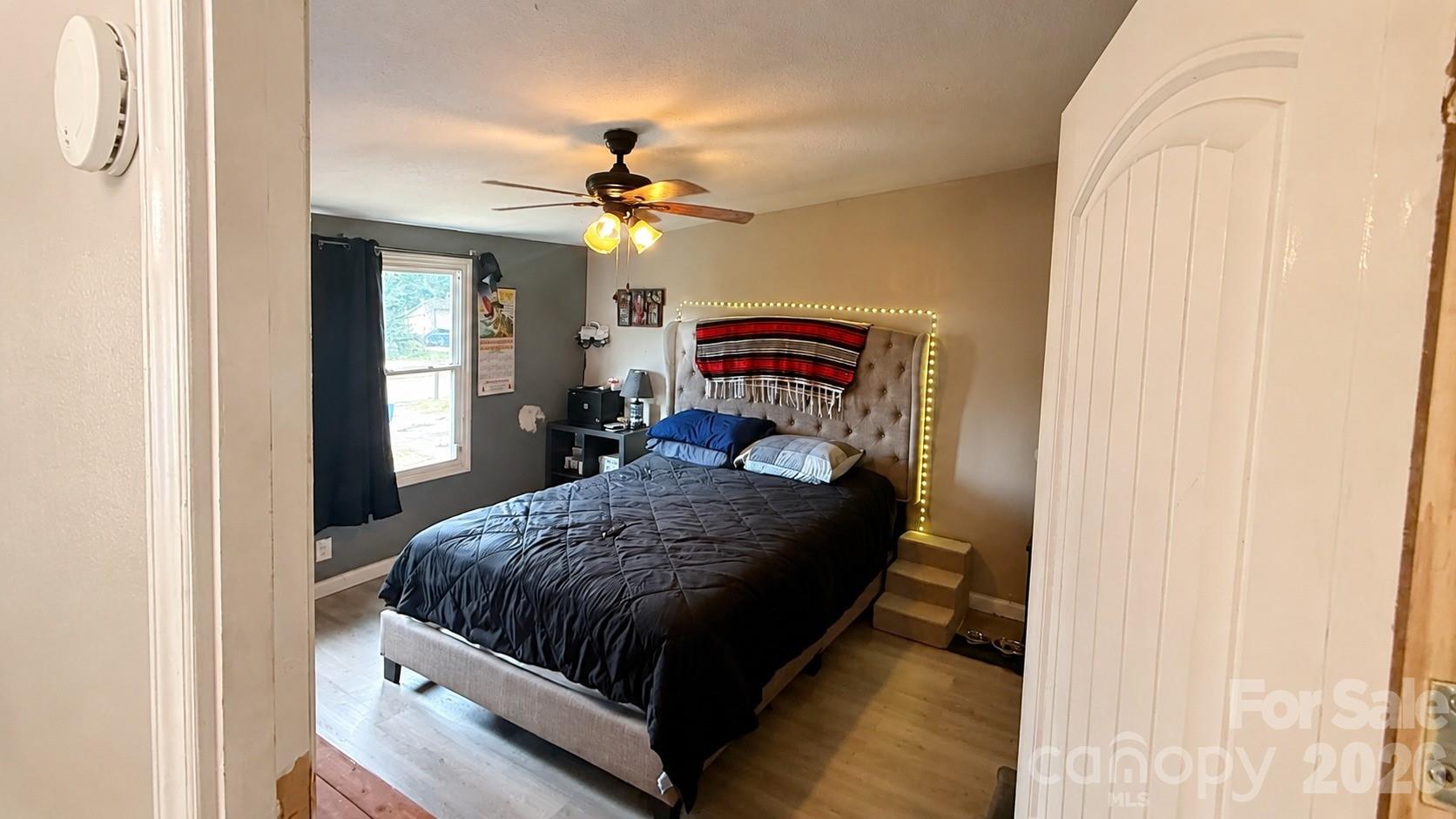 1868 Ellick Drive Property Photo 5