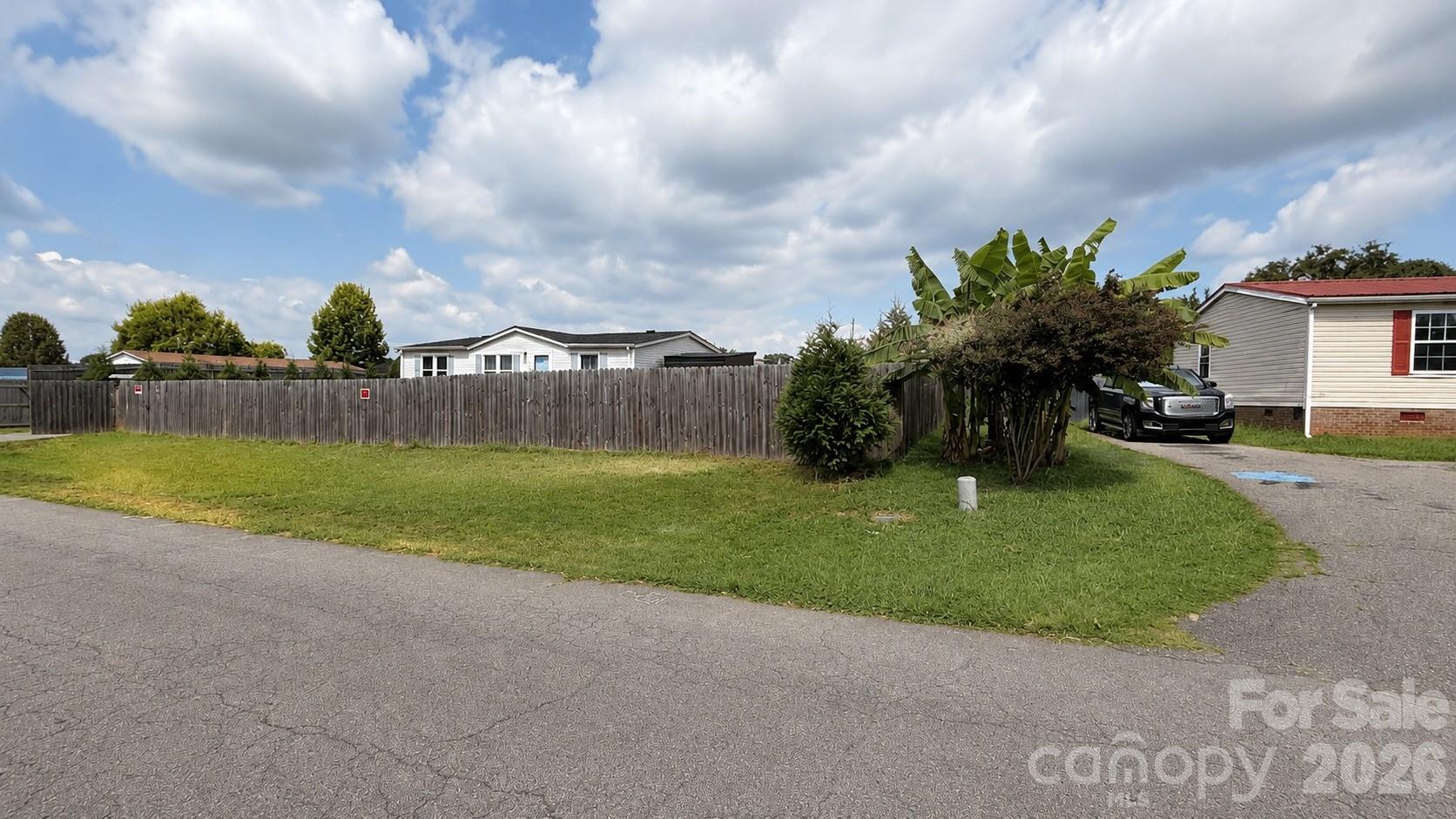 1868 Ellick Drive Property Photo 8