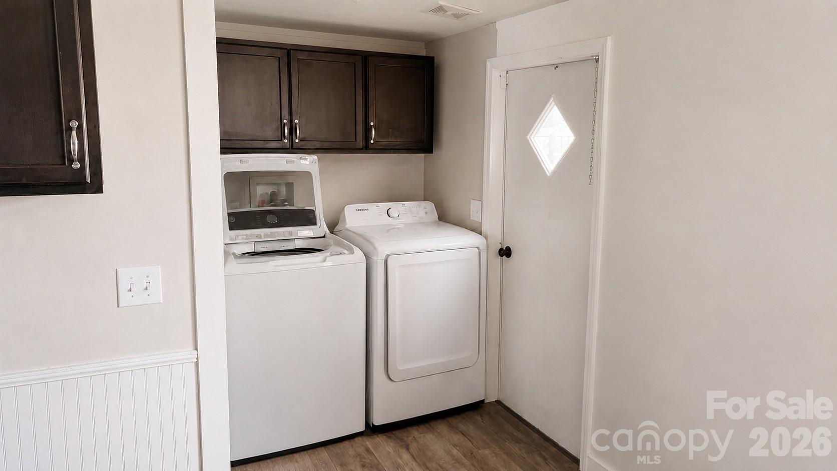 1868 Ellick Drive Property Photo 20