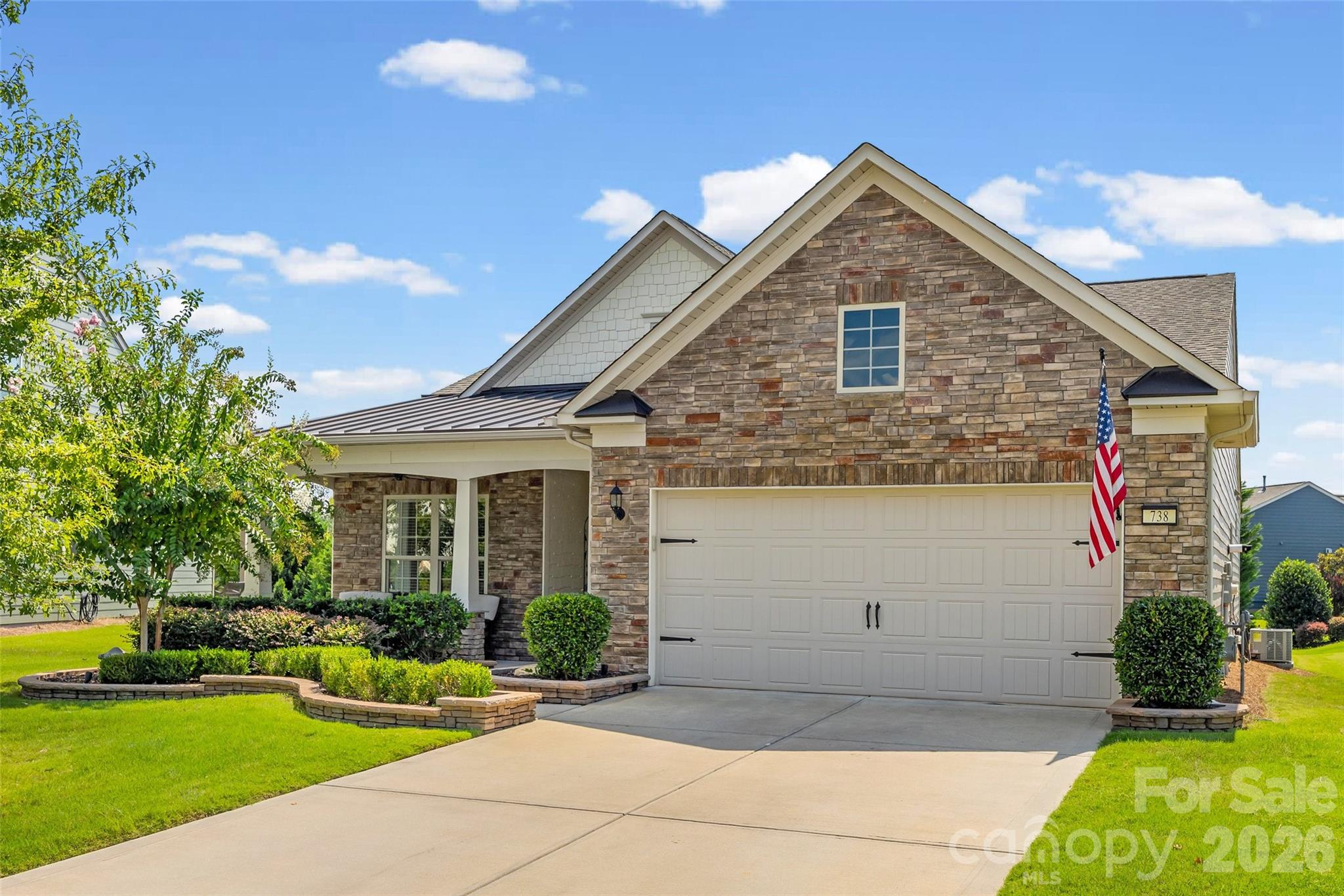 738 Peach Valley Lane Property Photo 1