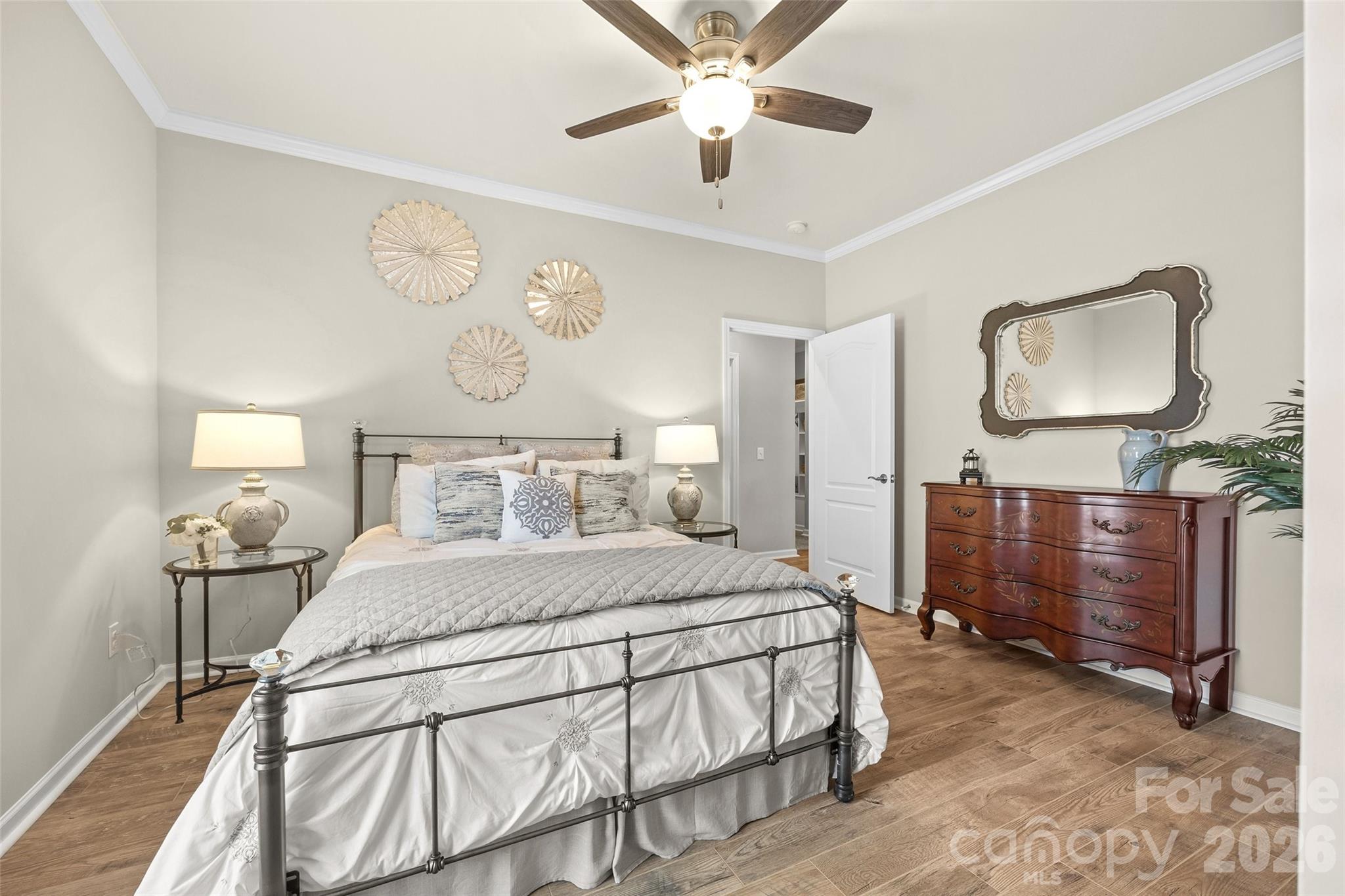 738 Peach Valley Lane Property Photo 22
