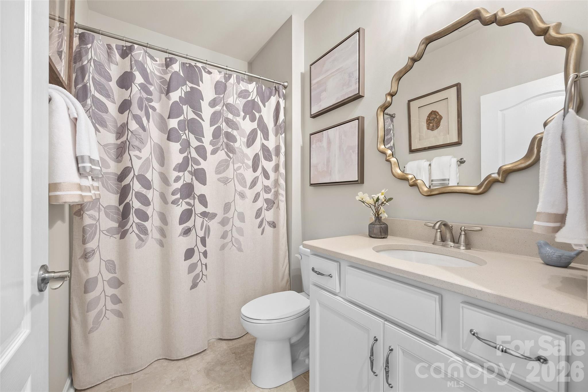738 Peach Valley Lane Property Photo 23